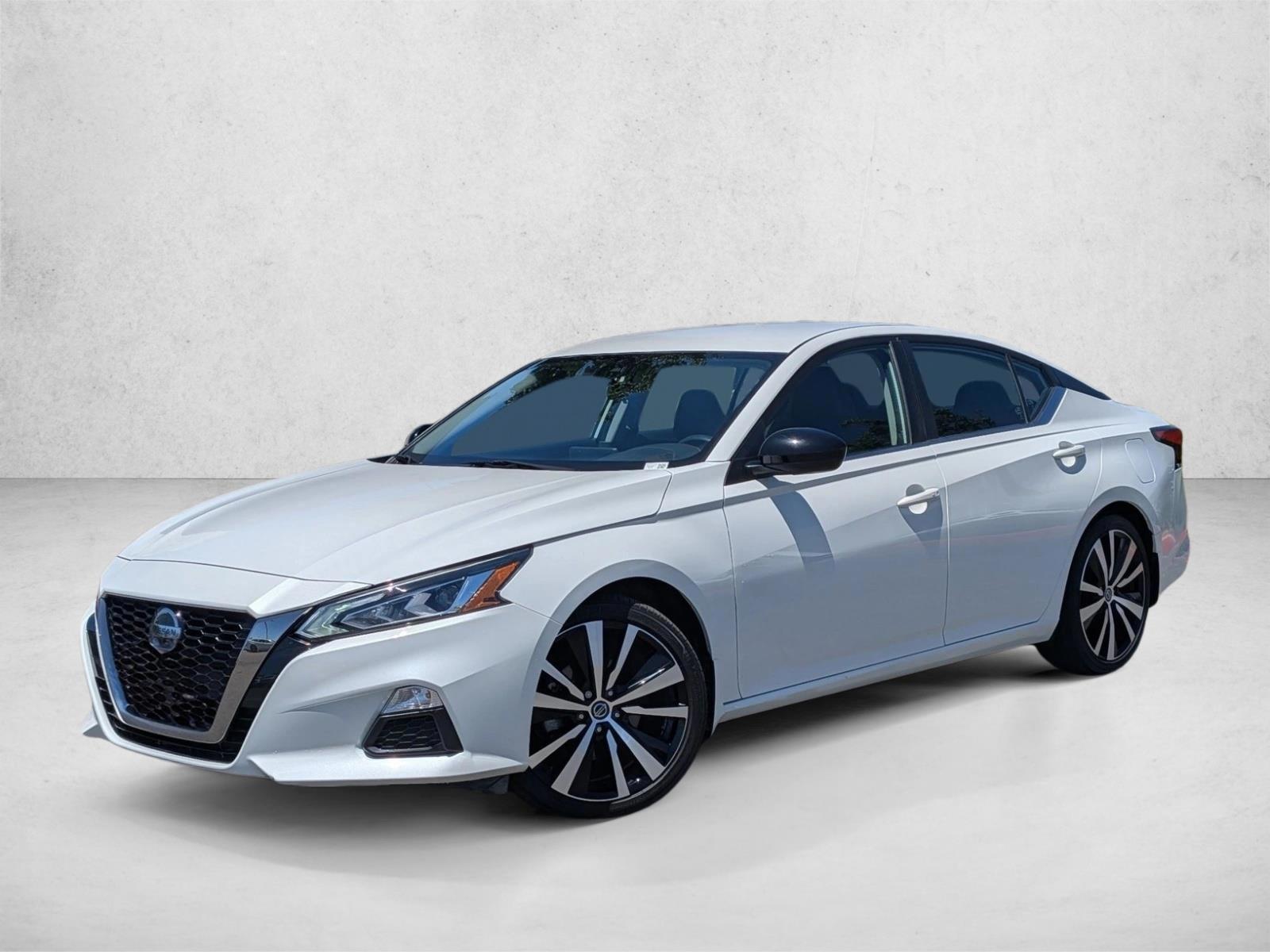 Thumbnail: 2022 Nissan Altima - 1