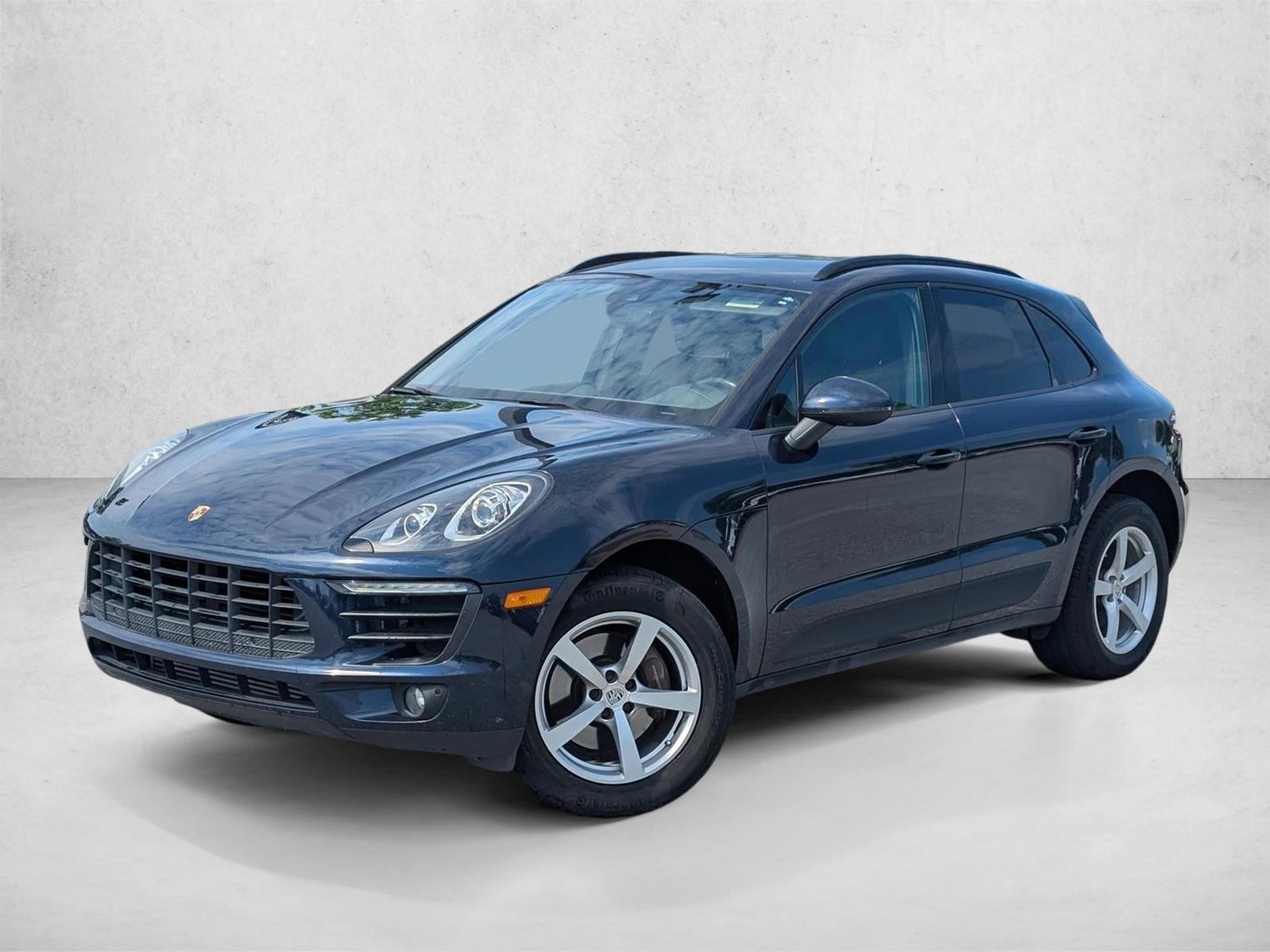 Thumbnail: 2018 Porsche Macan - 1