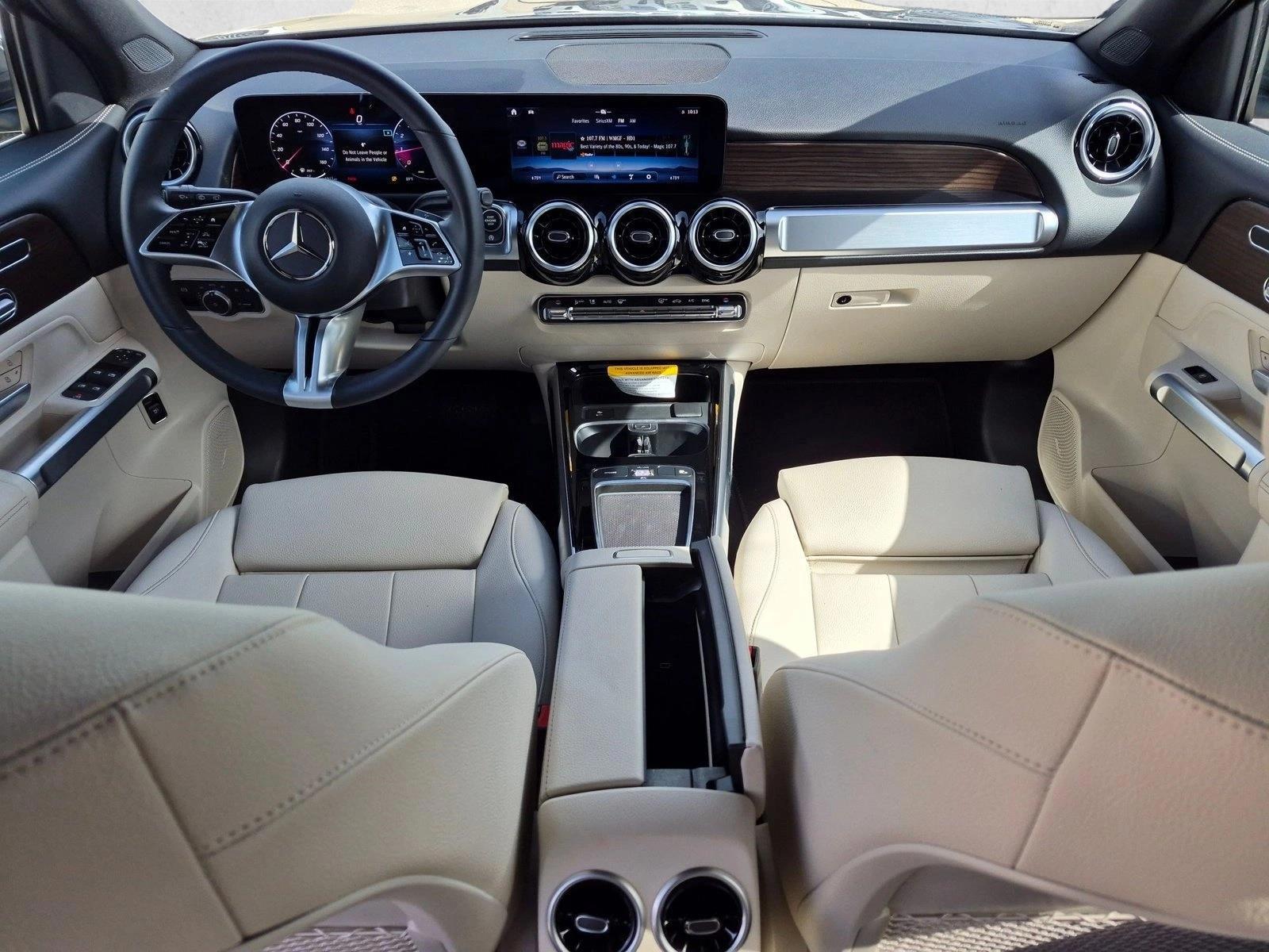 Thumbnail: 2026 Mercedes-Benz GLB - 3