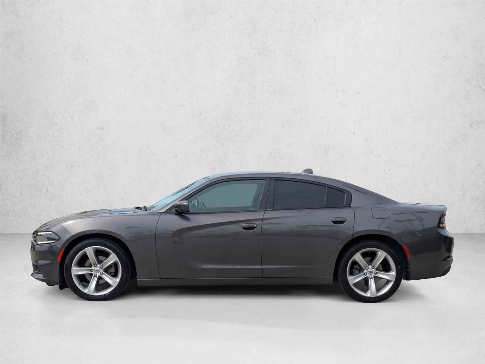 Thumbnail: 2017 Dodge Charger - 2