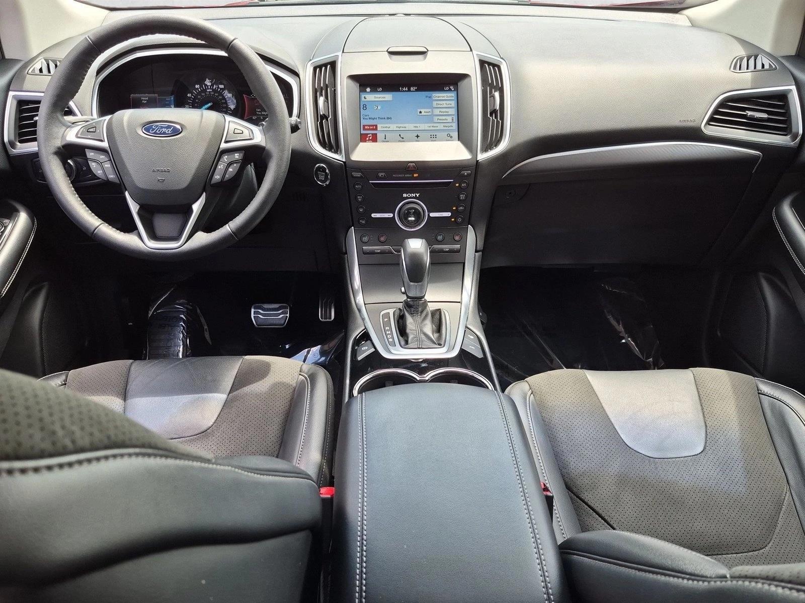 Thumbnail: 2016 Ford Edge - 4