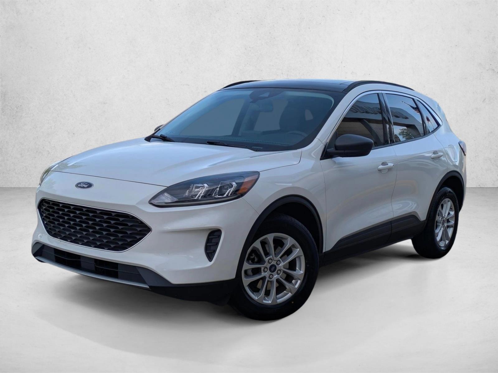 Thumbnail: 2022 Ford Escape - 1