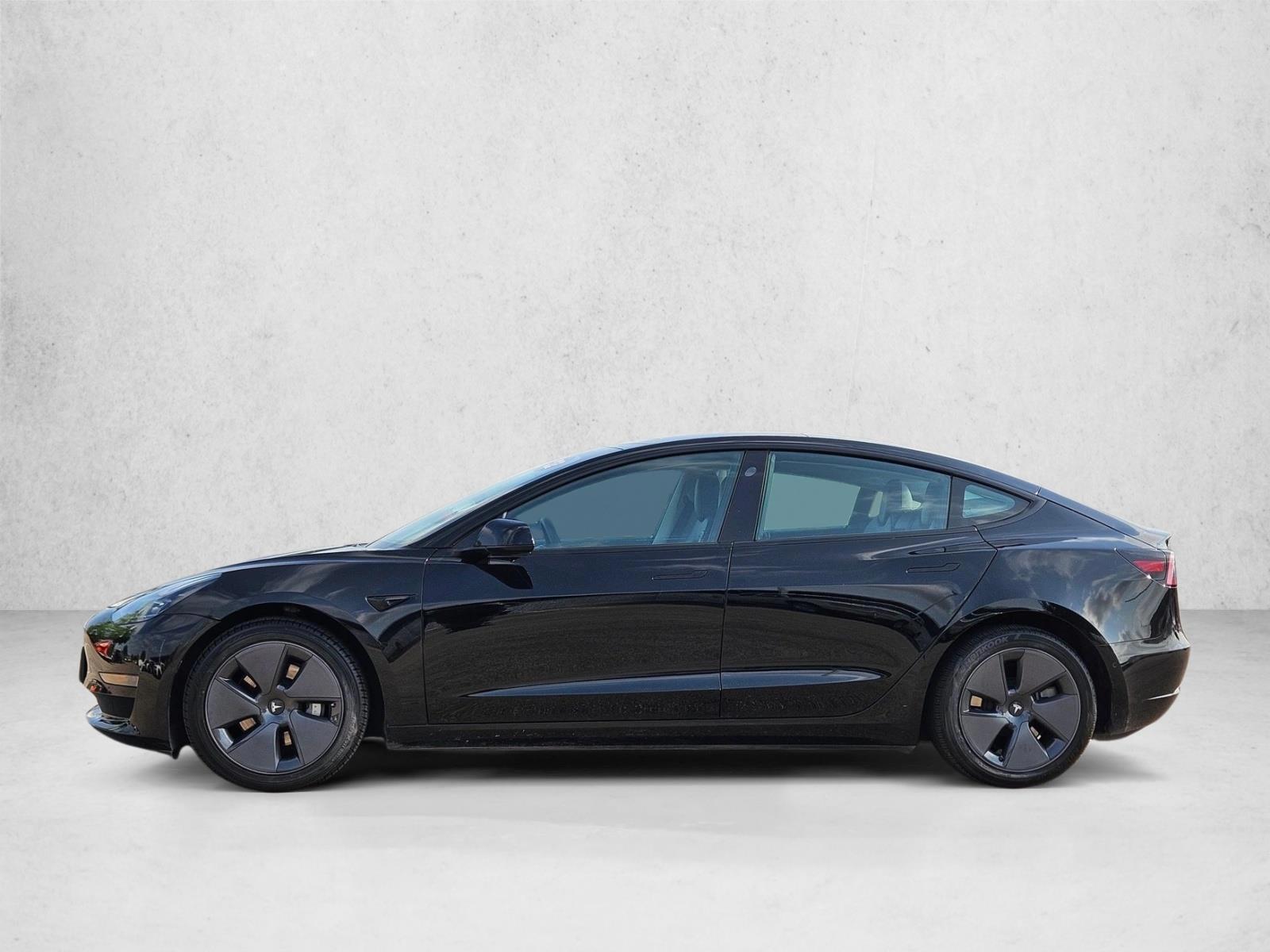 Thumbnail: 2022 Tesla Model 3 - 2