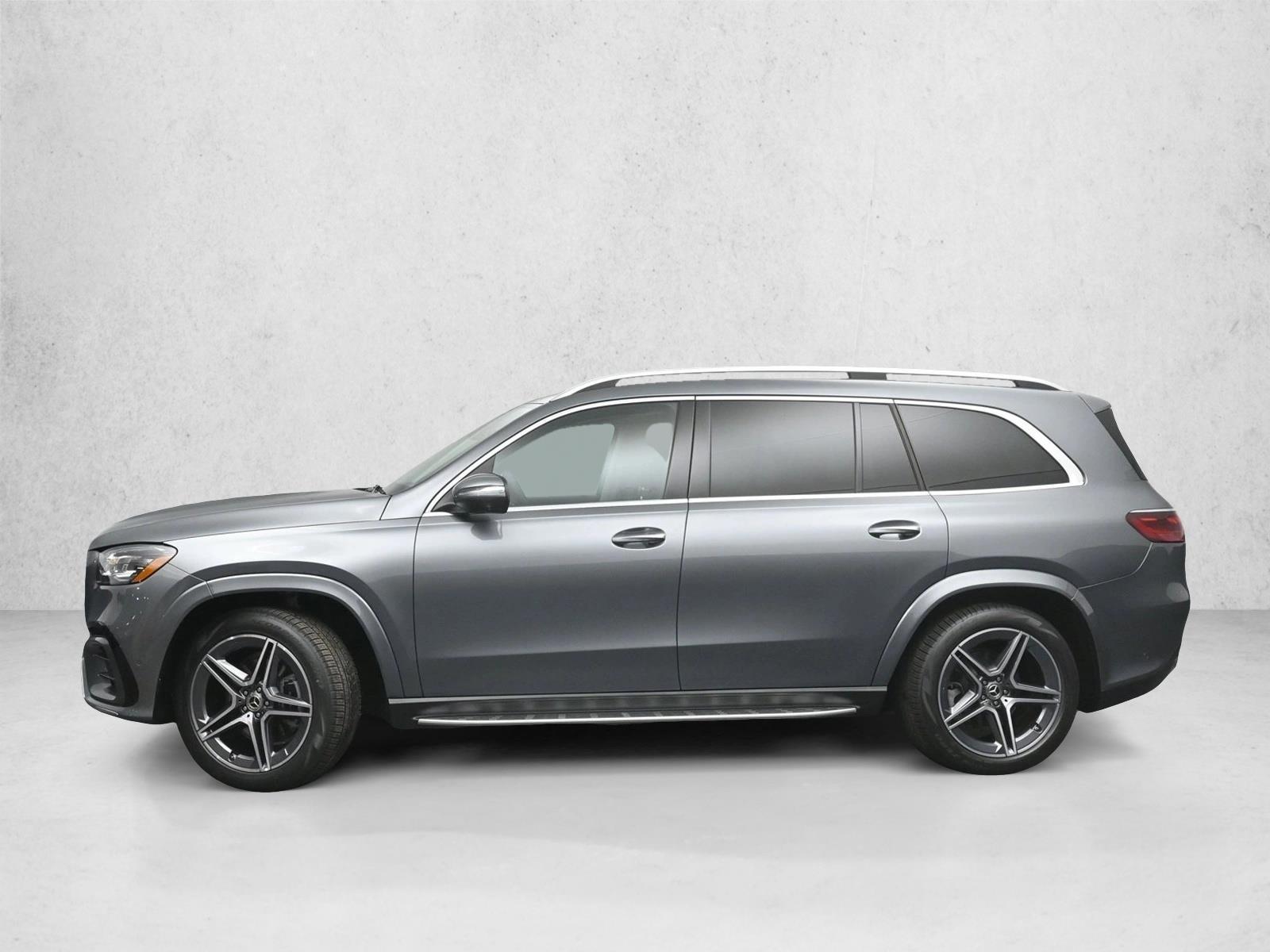 Thumbnail: 2026 Mercedes-Benz GLS - 2