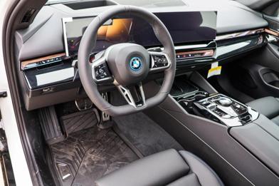 2026 BMW I5