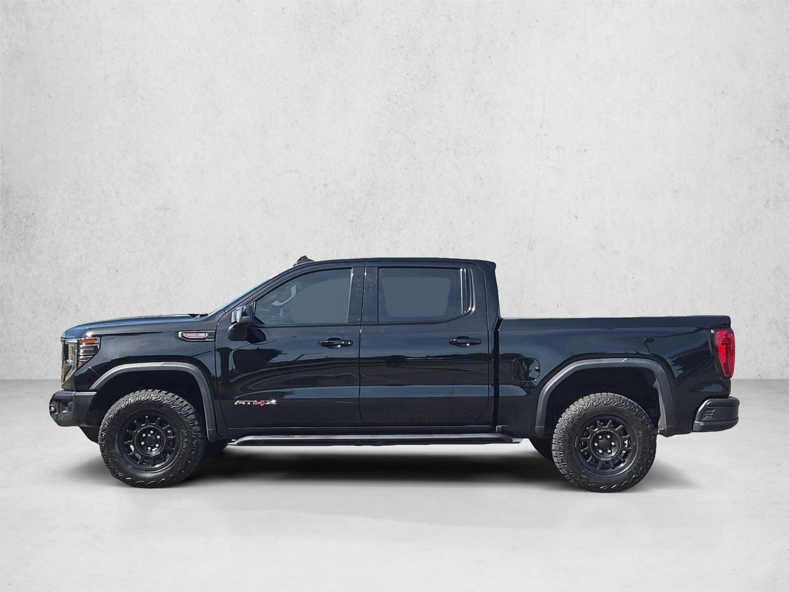 Thumbnail: 2023 GMC Sierra 1500 - 2