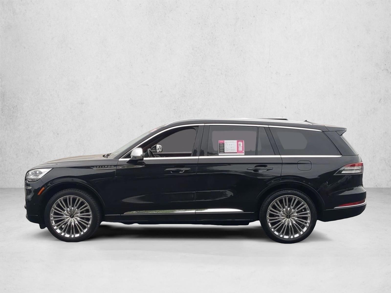 Thumbnail: 2020 Lincoln Aviator - 2