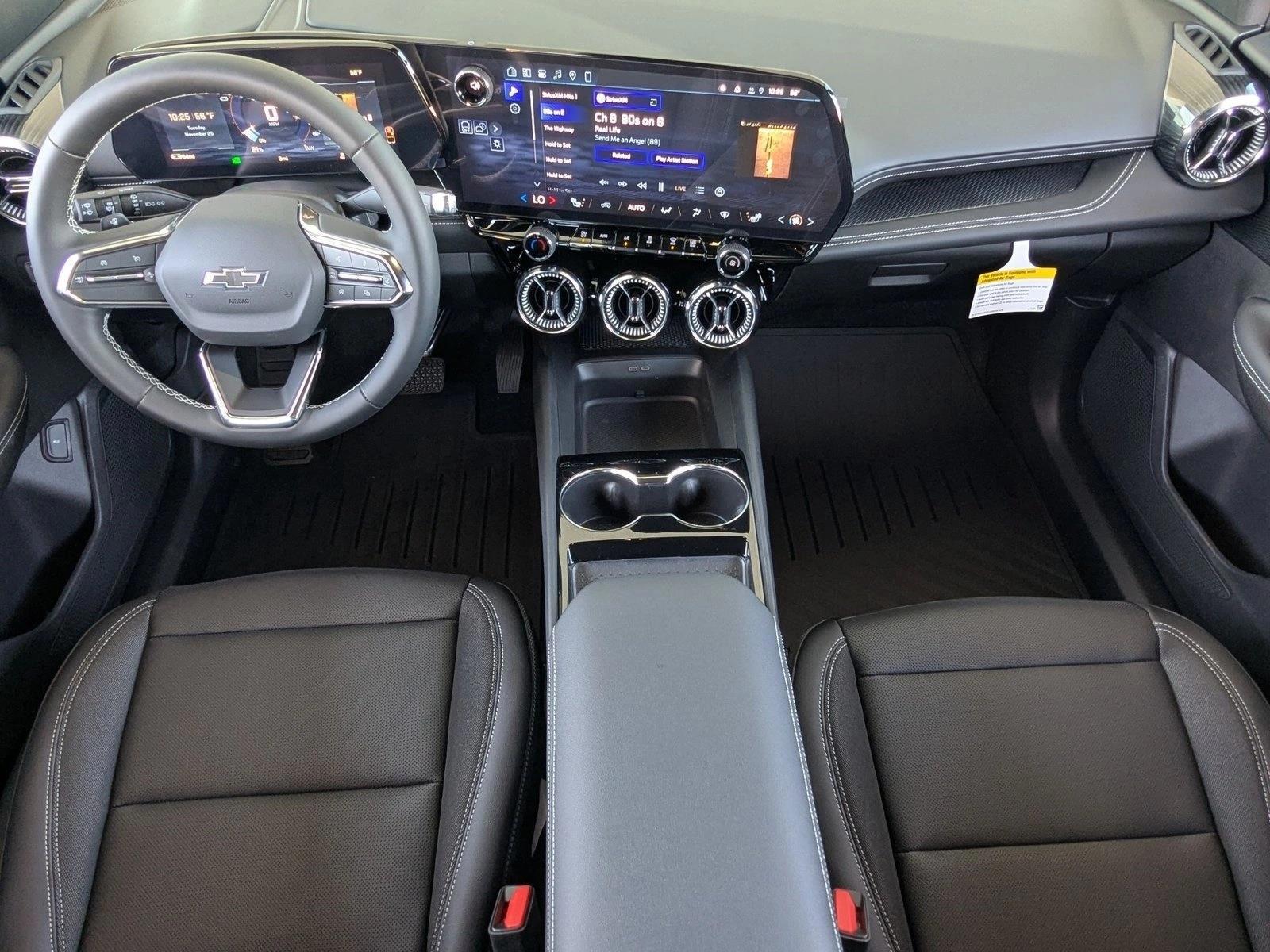 Thumbnail: 2026 Chevrolet Blazer EV - 4