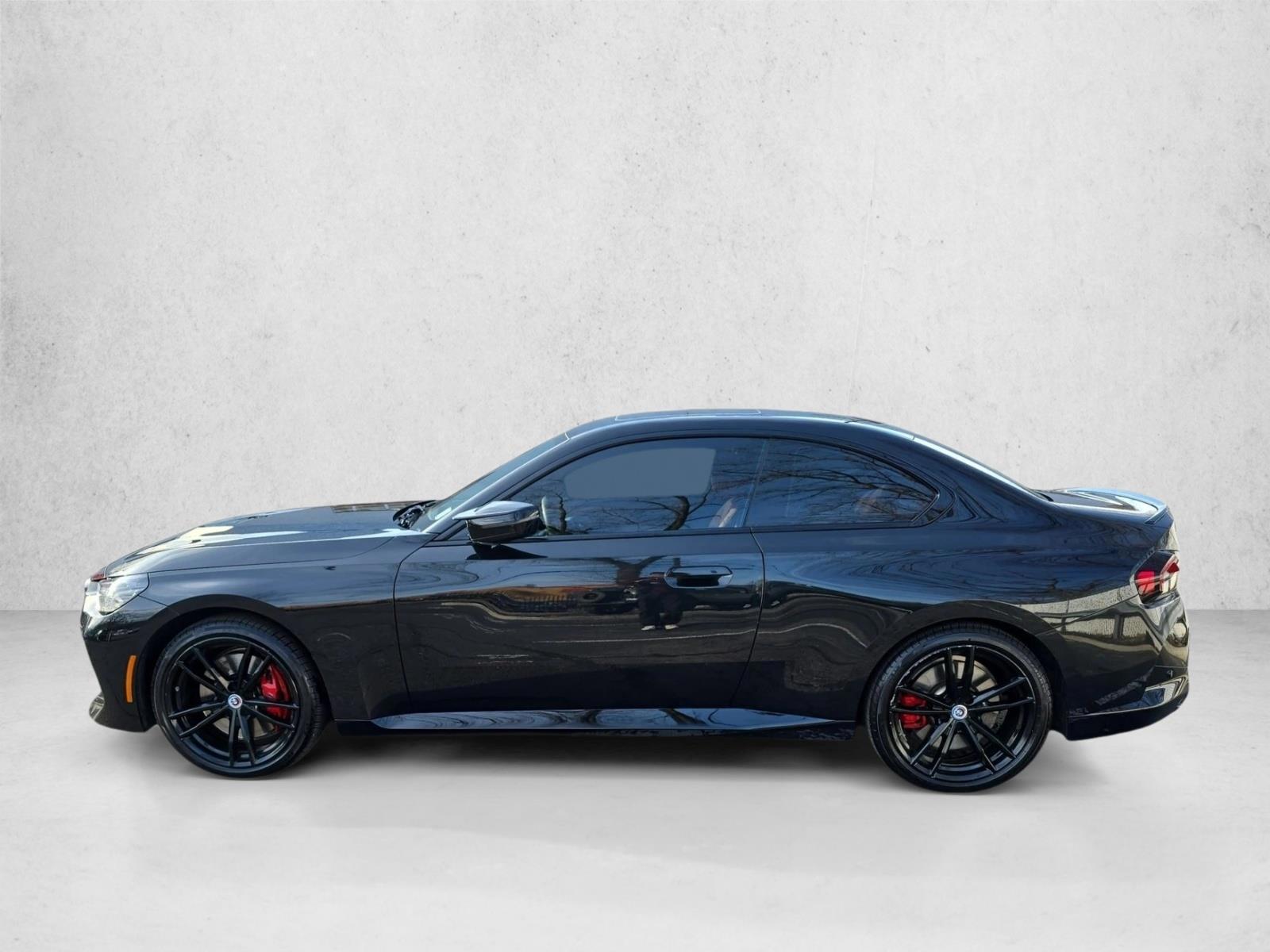 Thumbnail: 2023 BMW 2 Series - 2