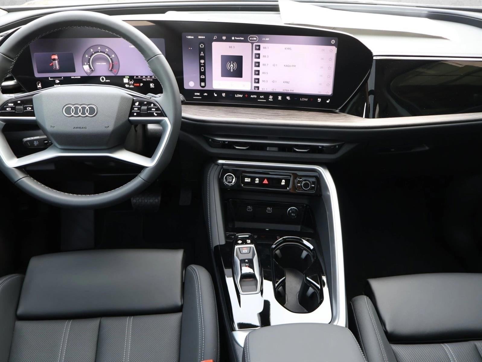 Thumbnail: 2026 Audi Q5 - 4