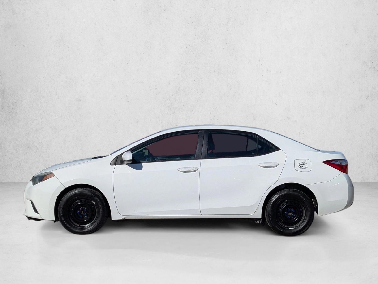 Thumbnail: 2015 Toyota Corolla - 2