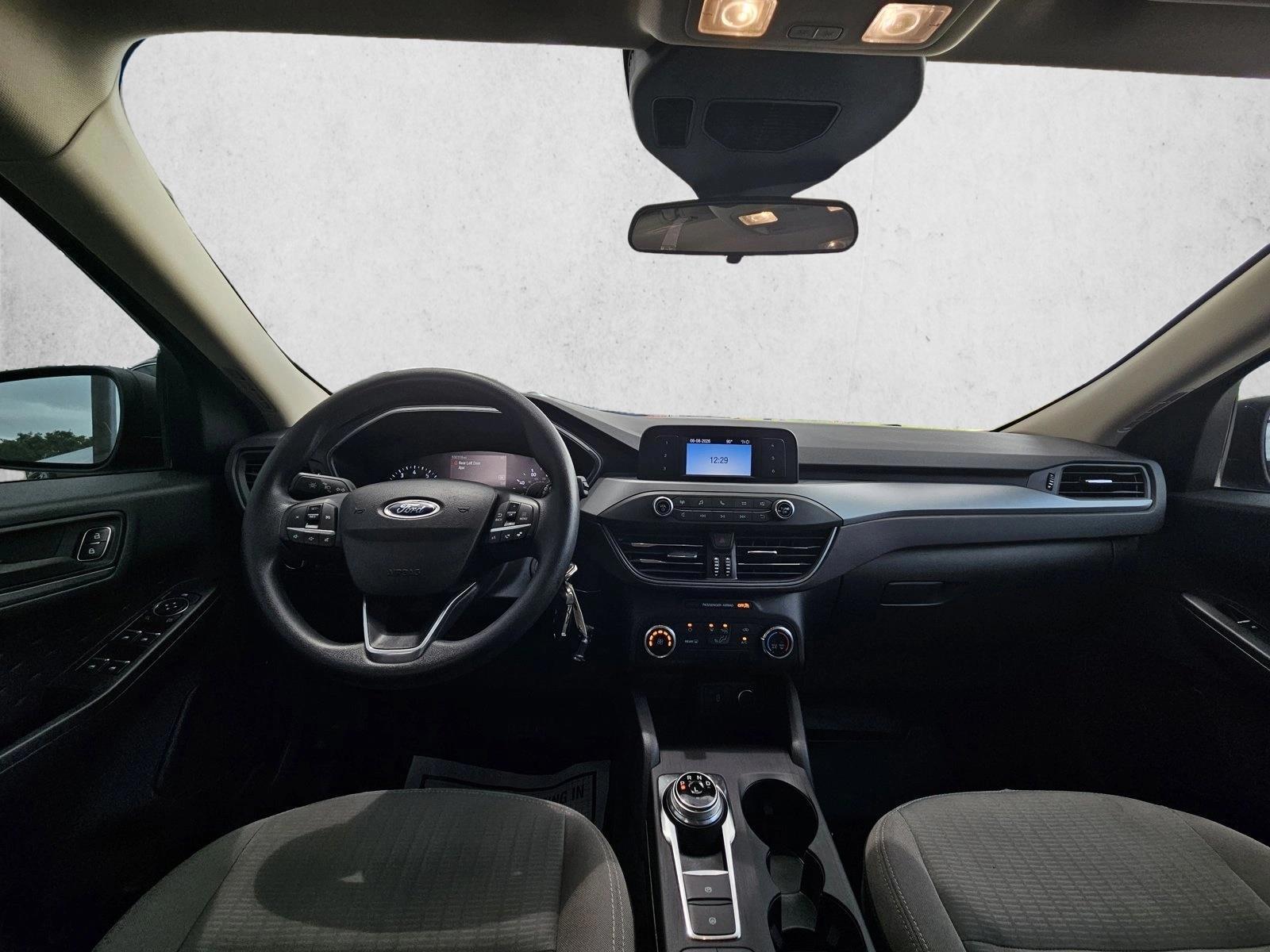 Thumbnail: 2020 Ford Escape - 4