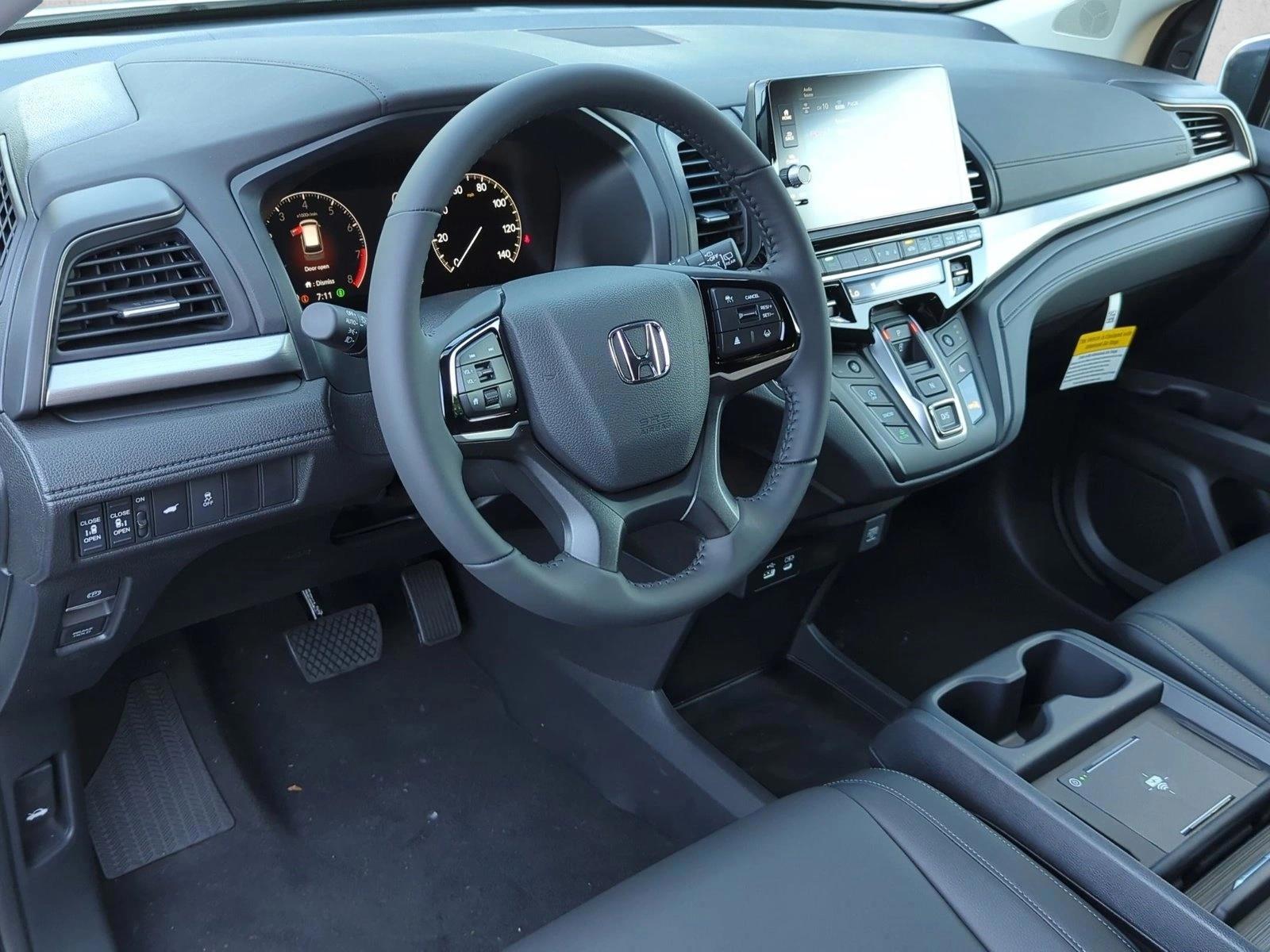 Thumbnail: 2026 Honda Odyssey - 3