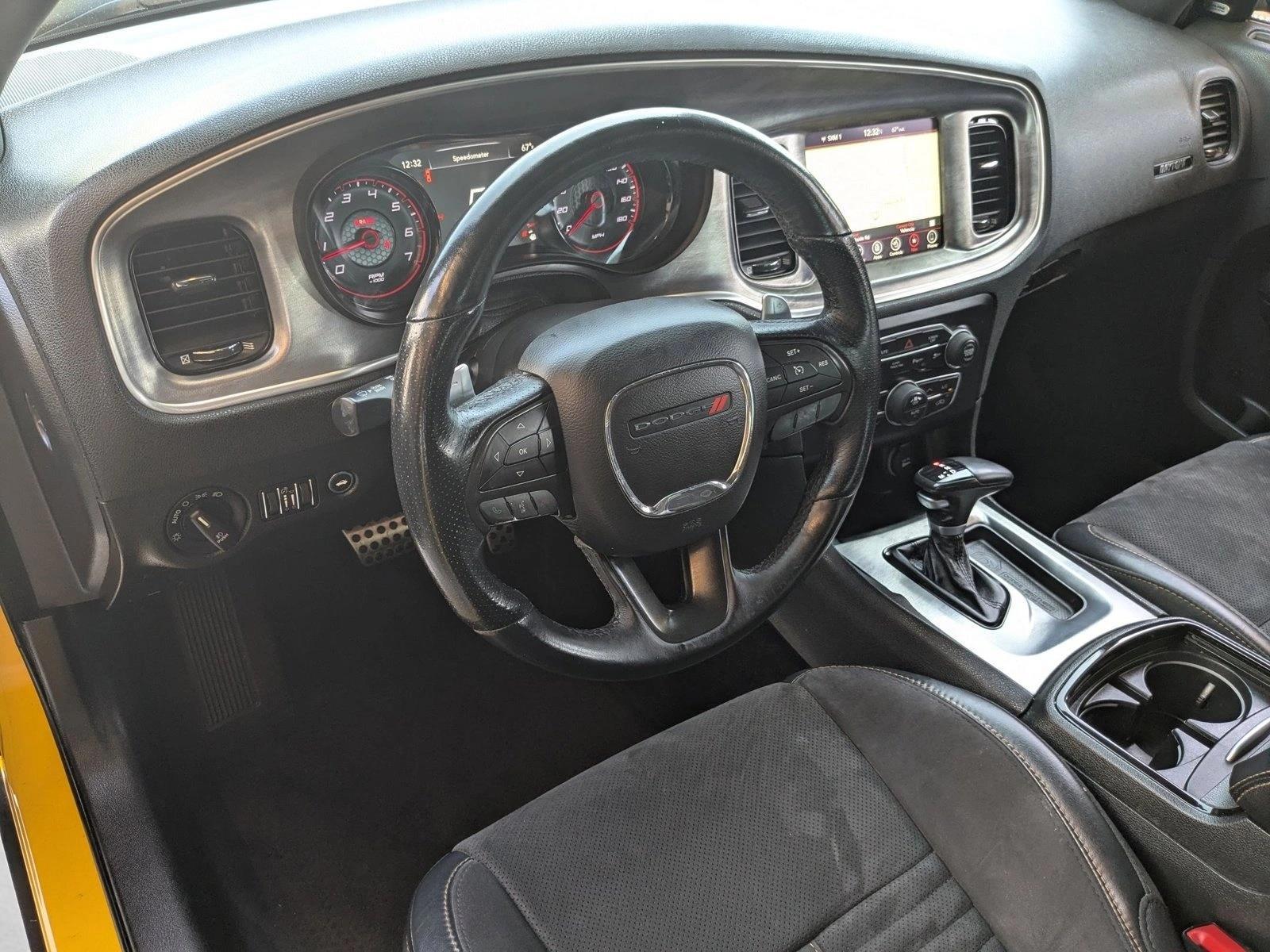 Thumbnail: 2017 Dodge Charger - 3