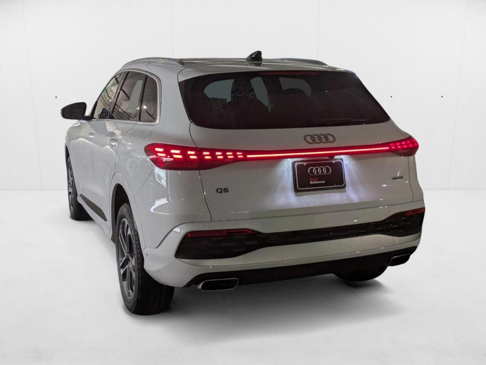 2025 Audi New Q5 Premium Plus - Photo 8