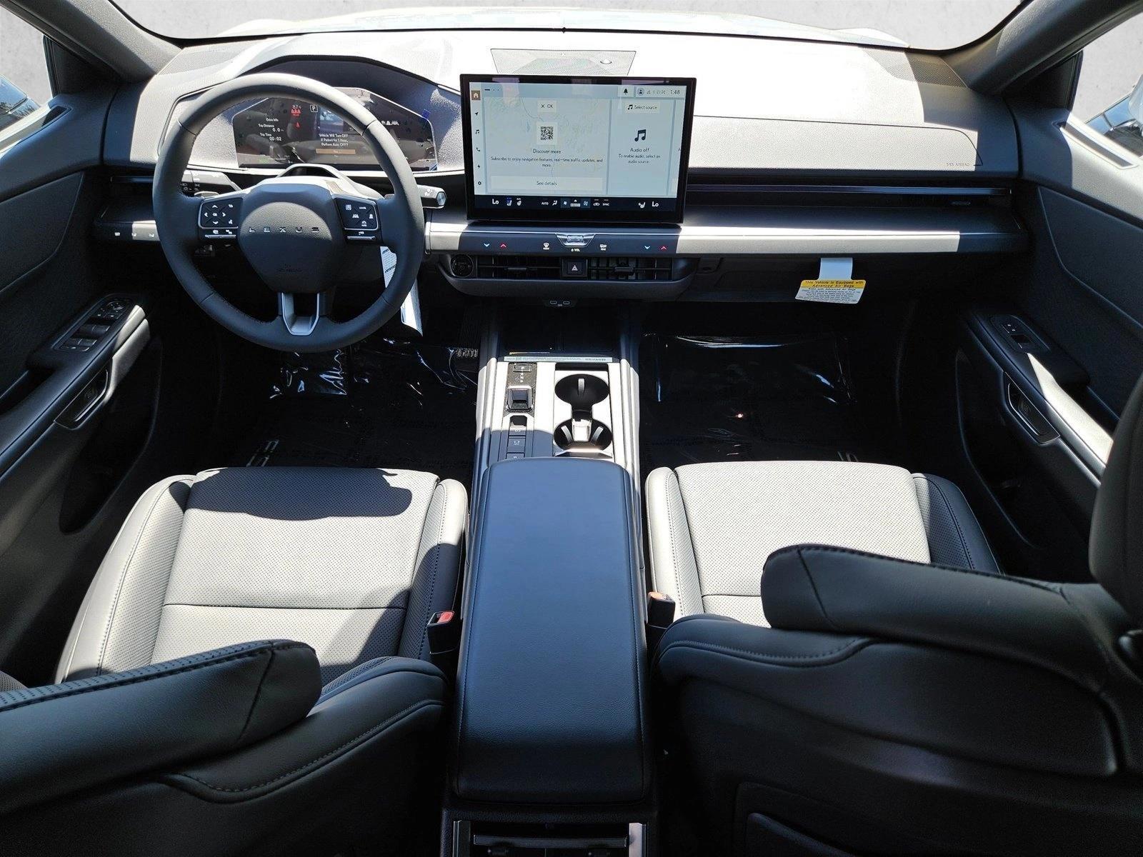 Thumbnail: 2026 Lexus ES - 3
