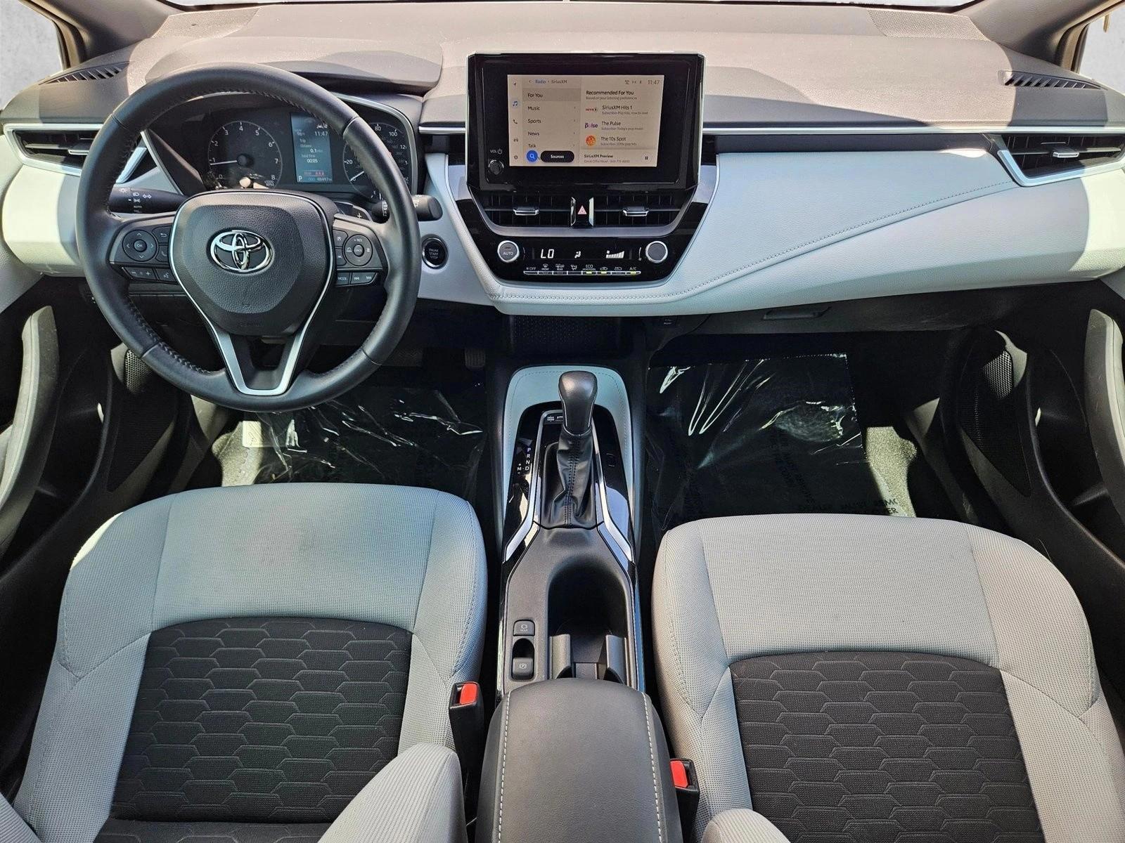 Thumbnail: 2023 Toyota Corolla - 4