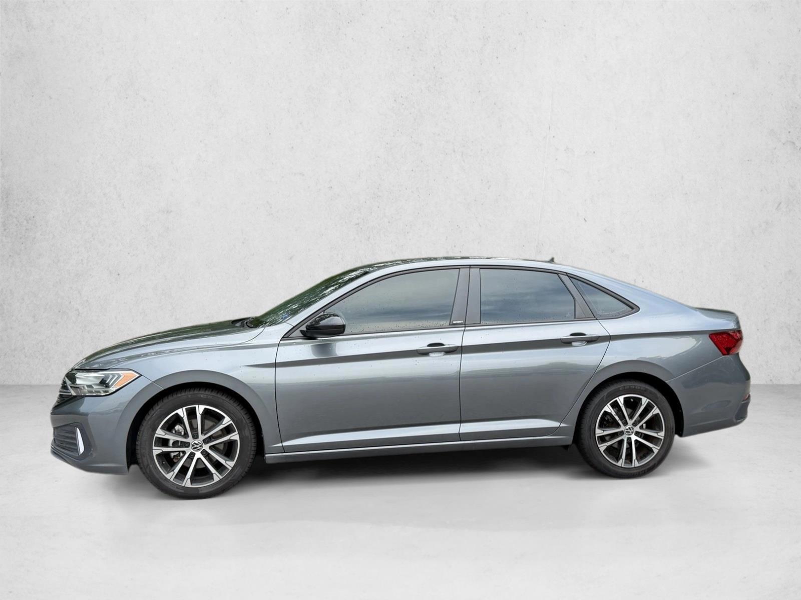 Thumbnail: 2024 Volkswagen Jetta - 2