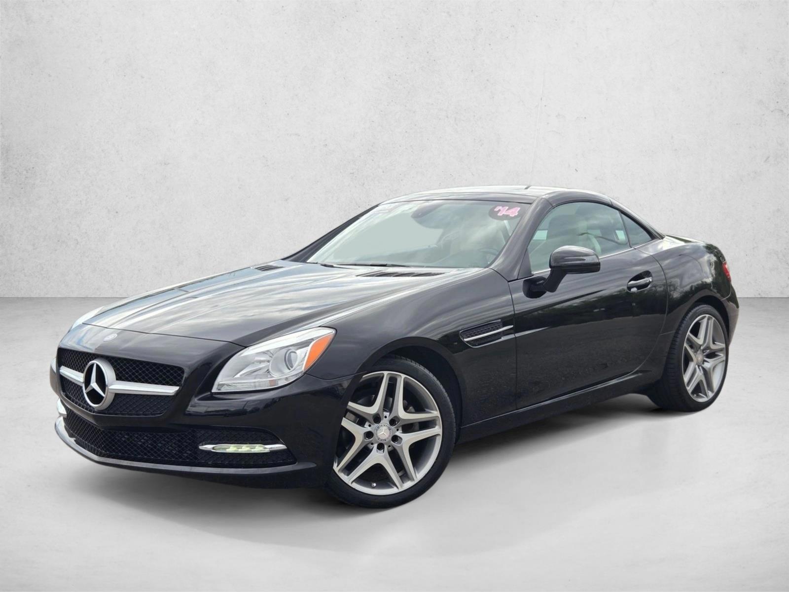 Thumbnail: 2014 Mercedes-Benz SLK - 1