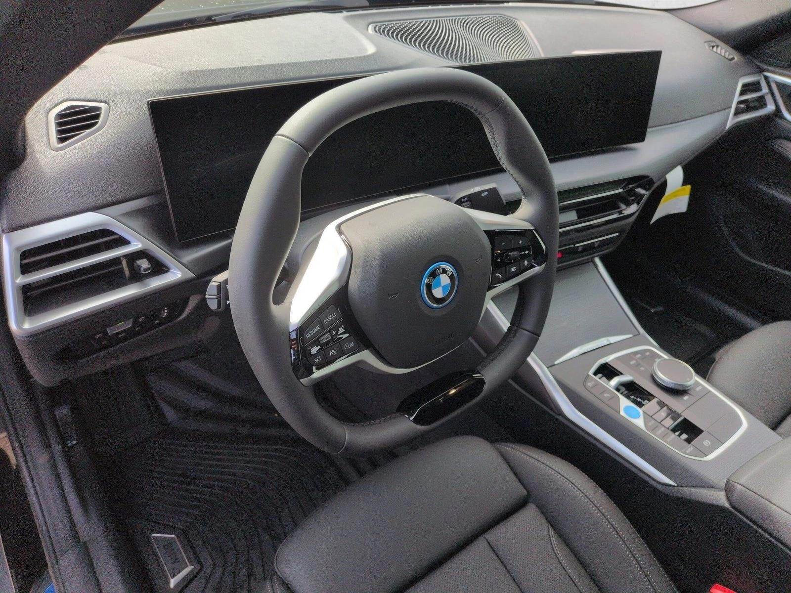 Thumbnail: 2026 BMW i4 - 3