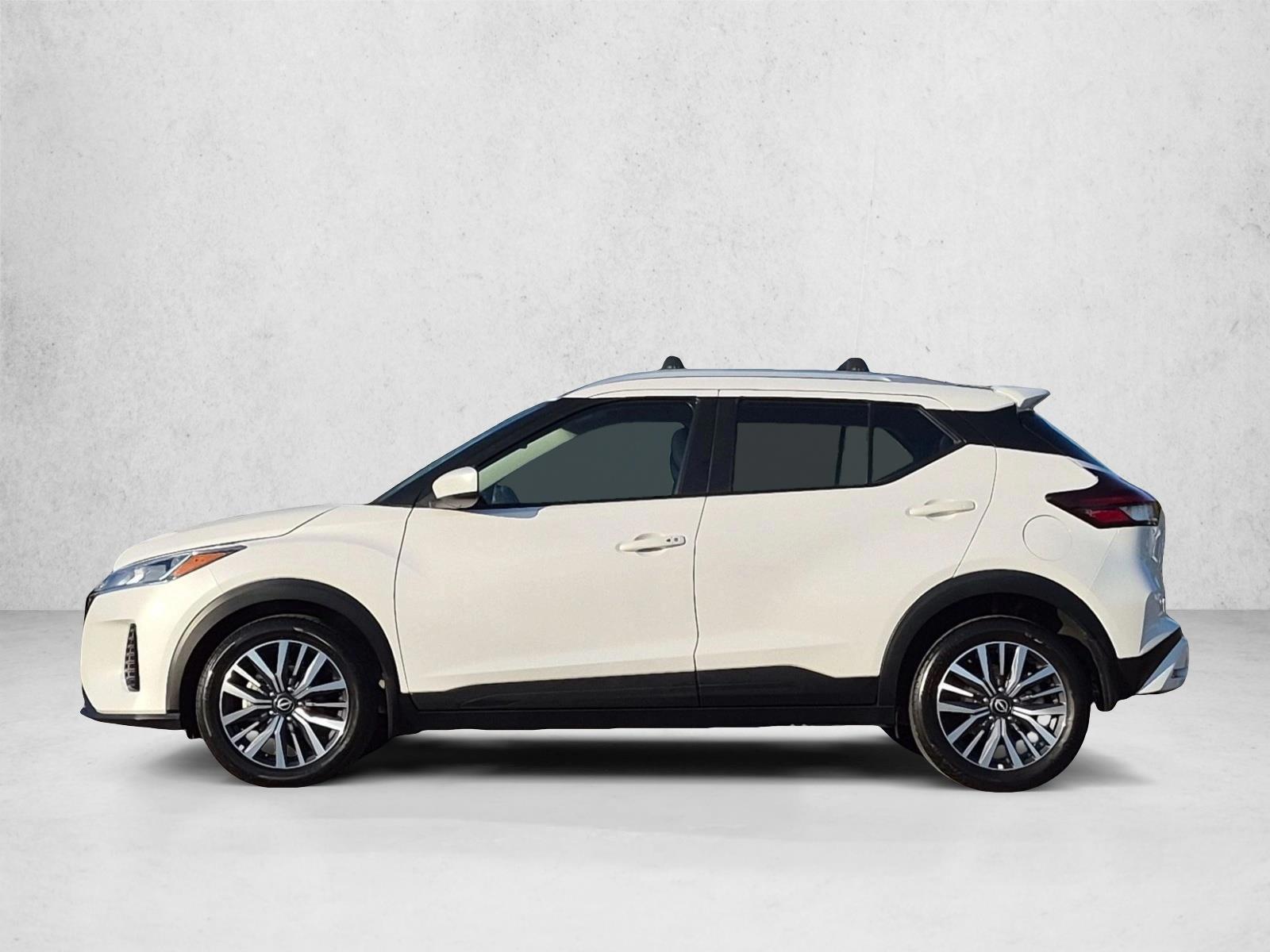 Thumbnail: 2023 Nissan Kicks - 2