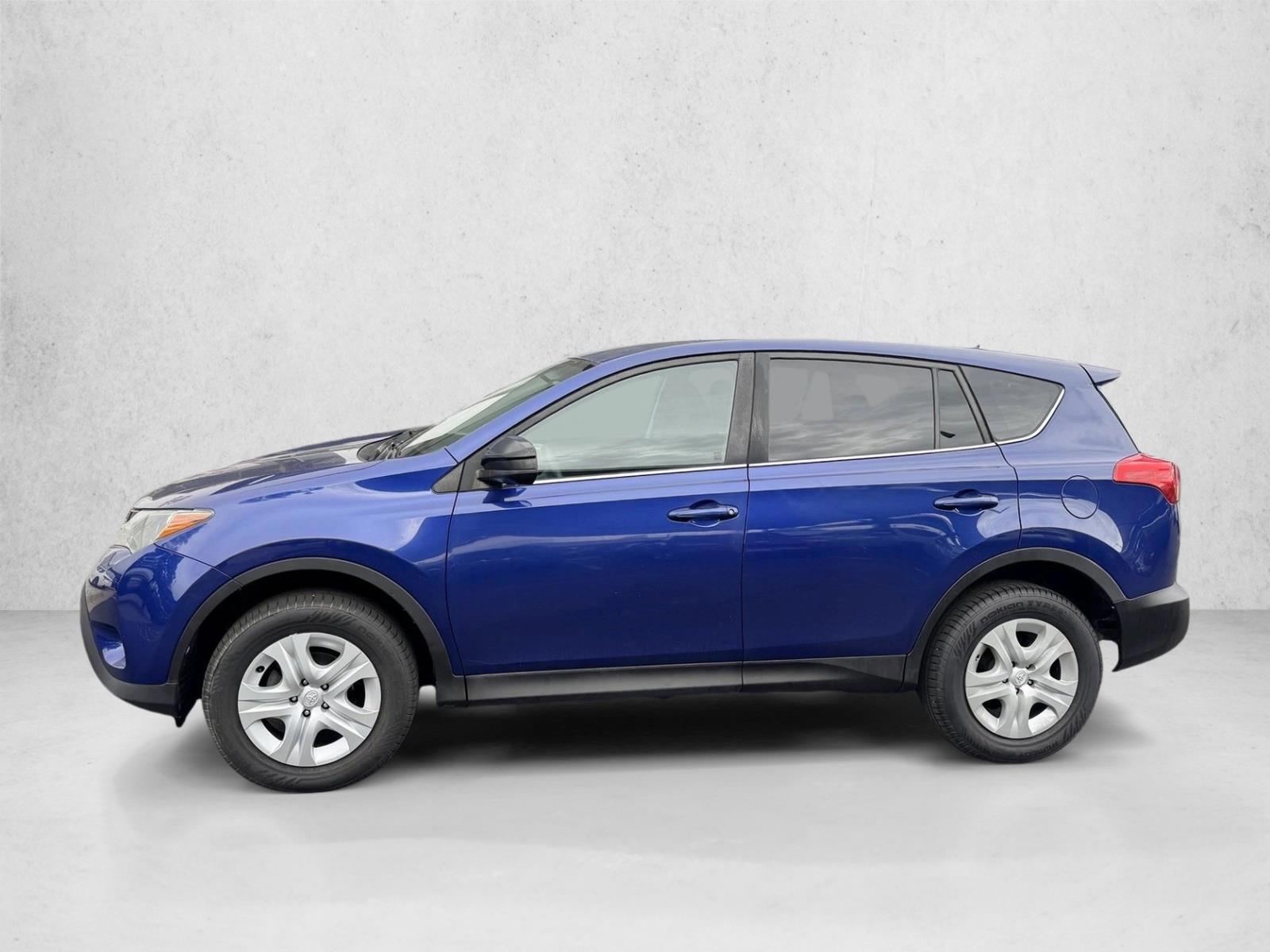 Thumbnail: 2015 Toyota RAV4 - 2