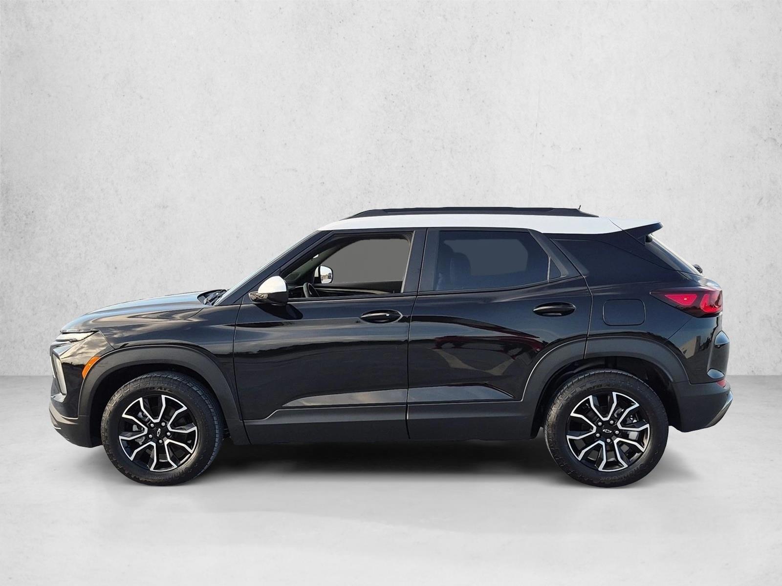 Thumbnail: 2024 Chevrolet TrailBlazer - 2