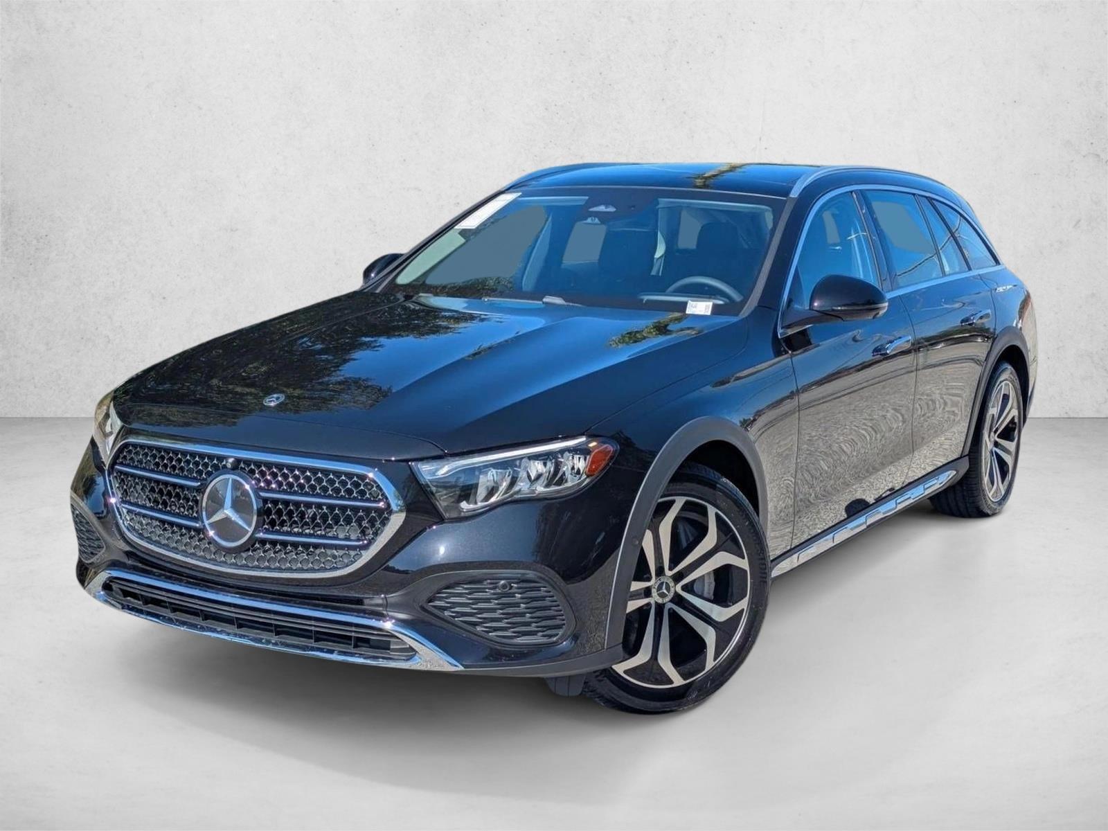 Thumbnail: 2026 Mercedes-Benz E-Class - 1