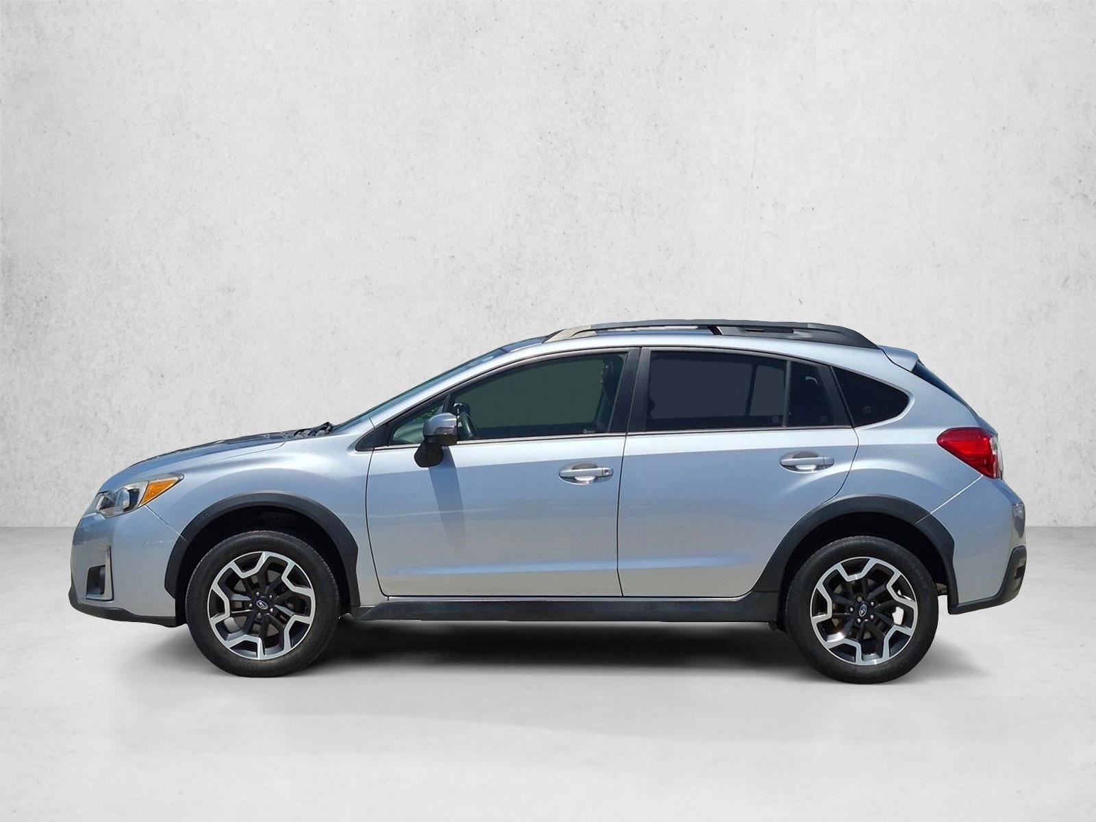 Thumbnail: 2017 Subaru Crosstrek - 2