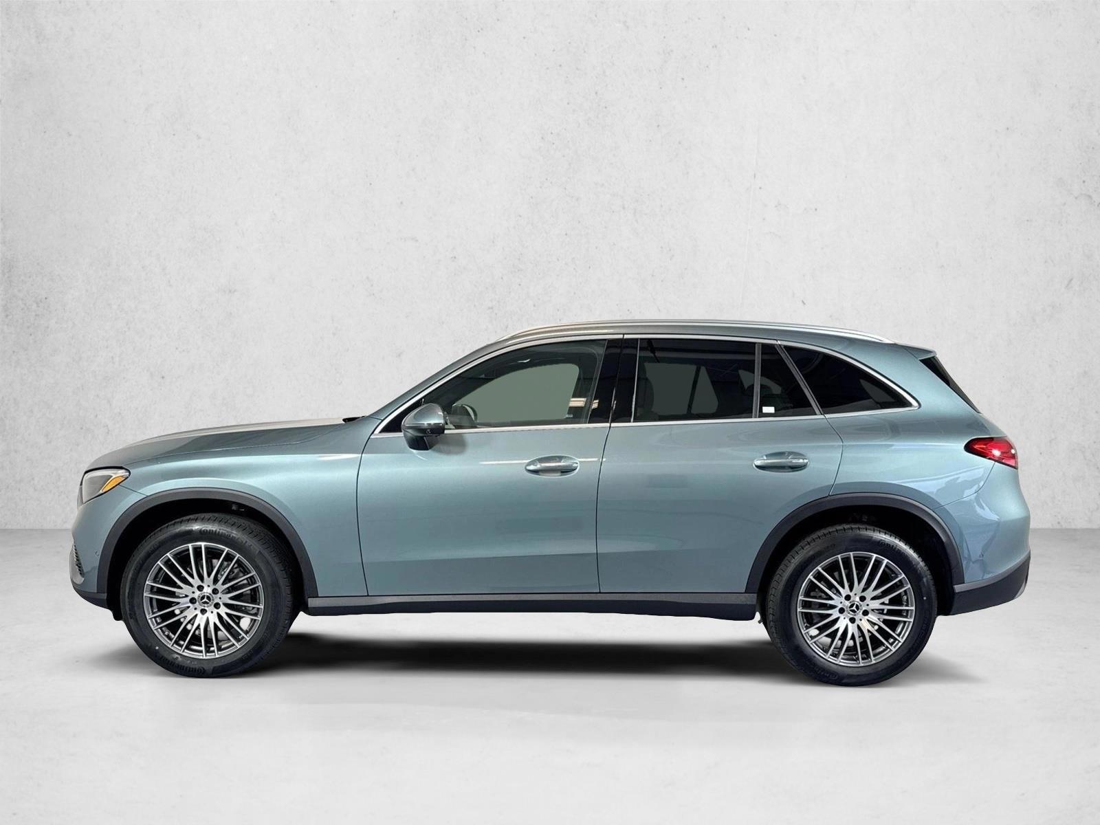 Thumbnail: 2026 Mercedes-Benz GLC - 2