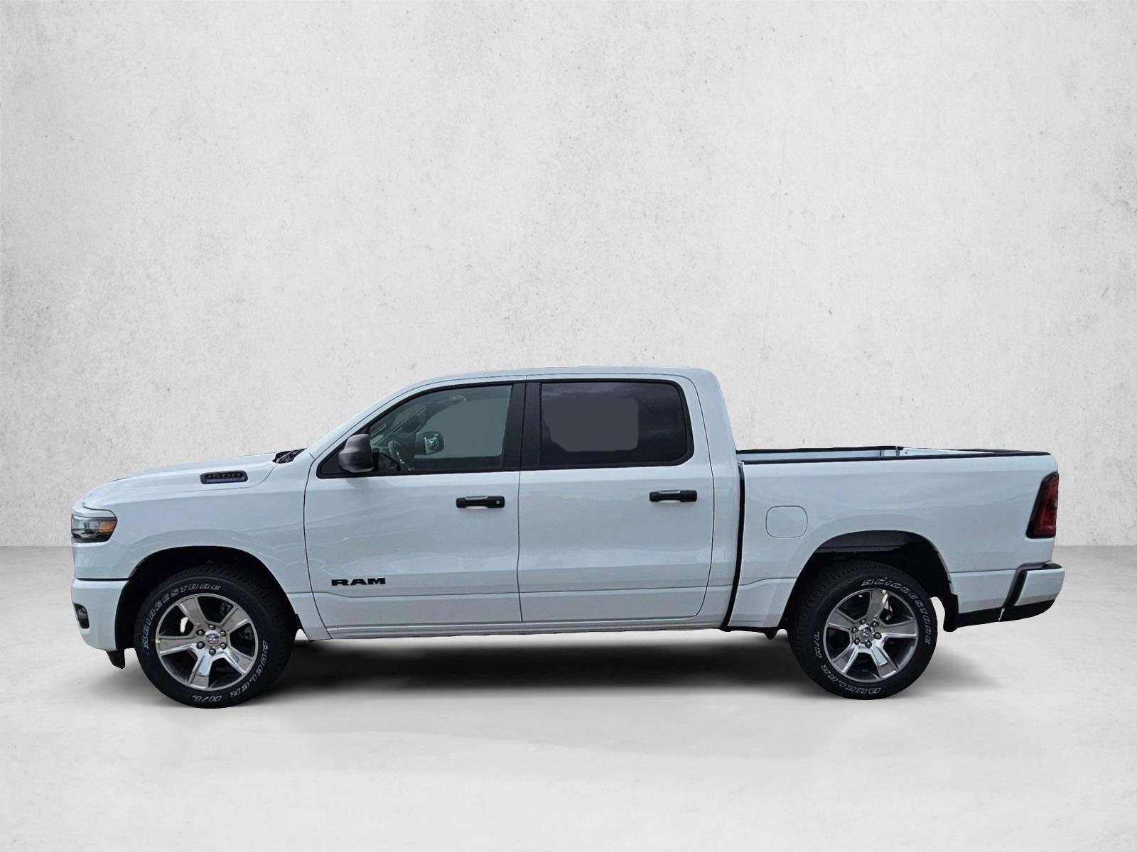 Thumbnail: 2026 RAM 1500 - 3