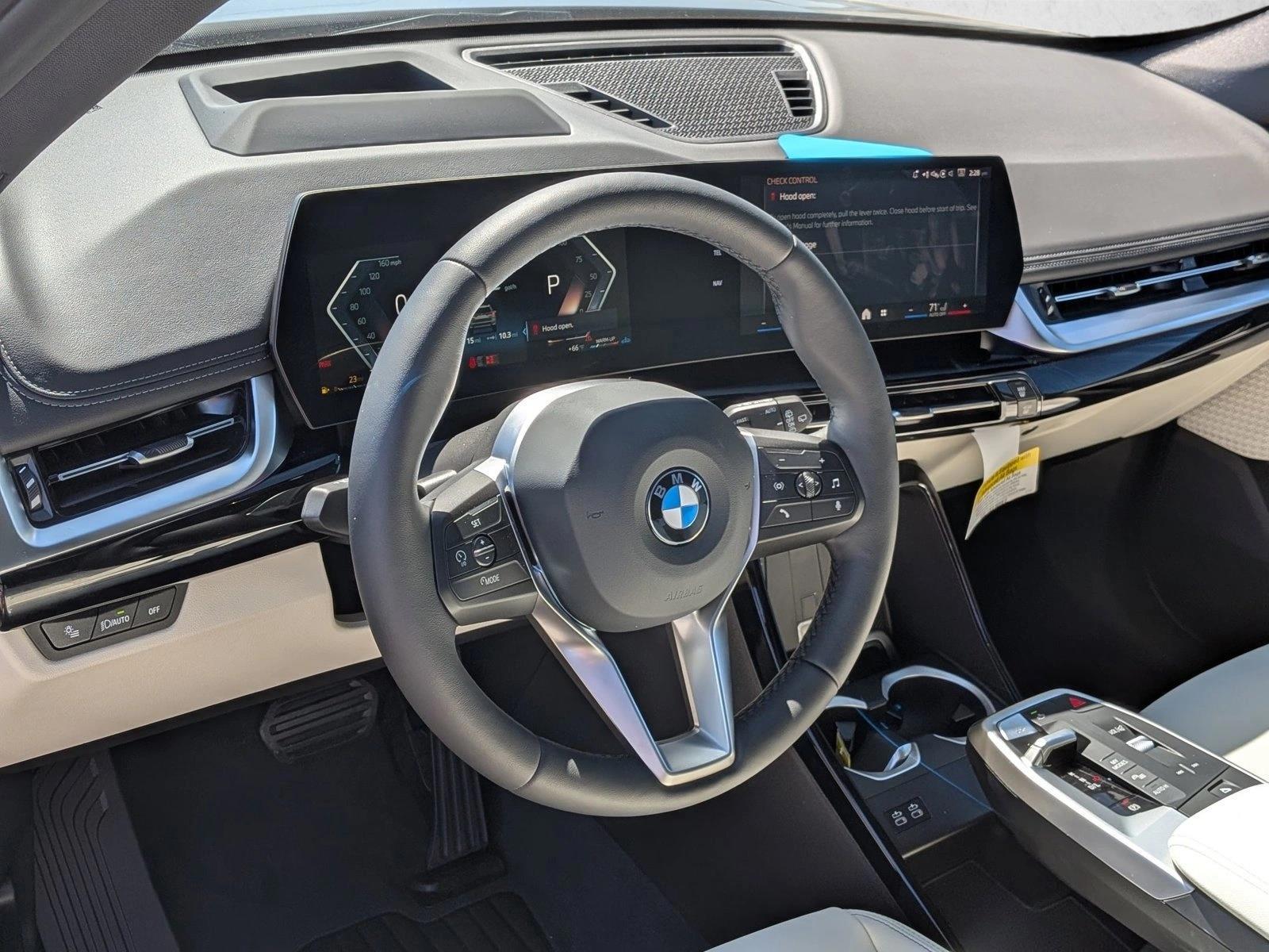 Thumbnail: 2026 BMW X1 - 3