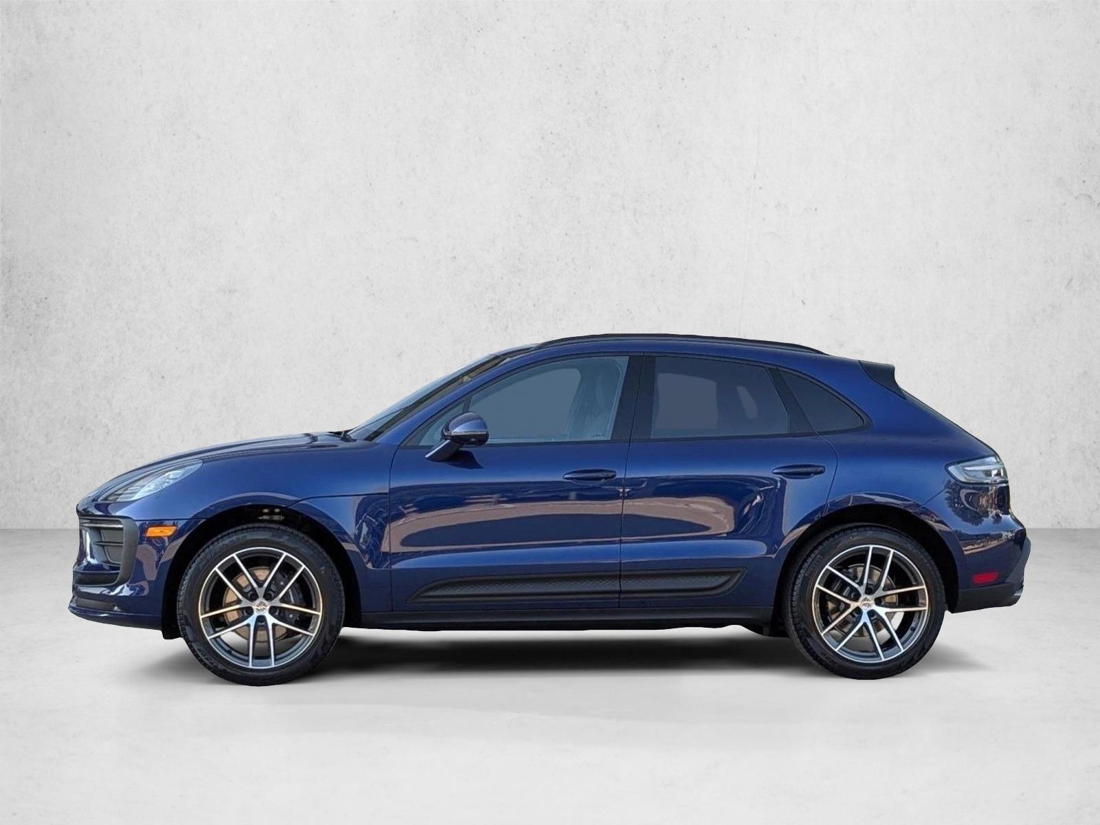 Thumbnail: 2026 Porsche Macan - 2