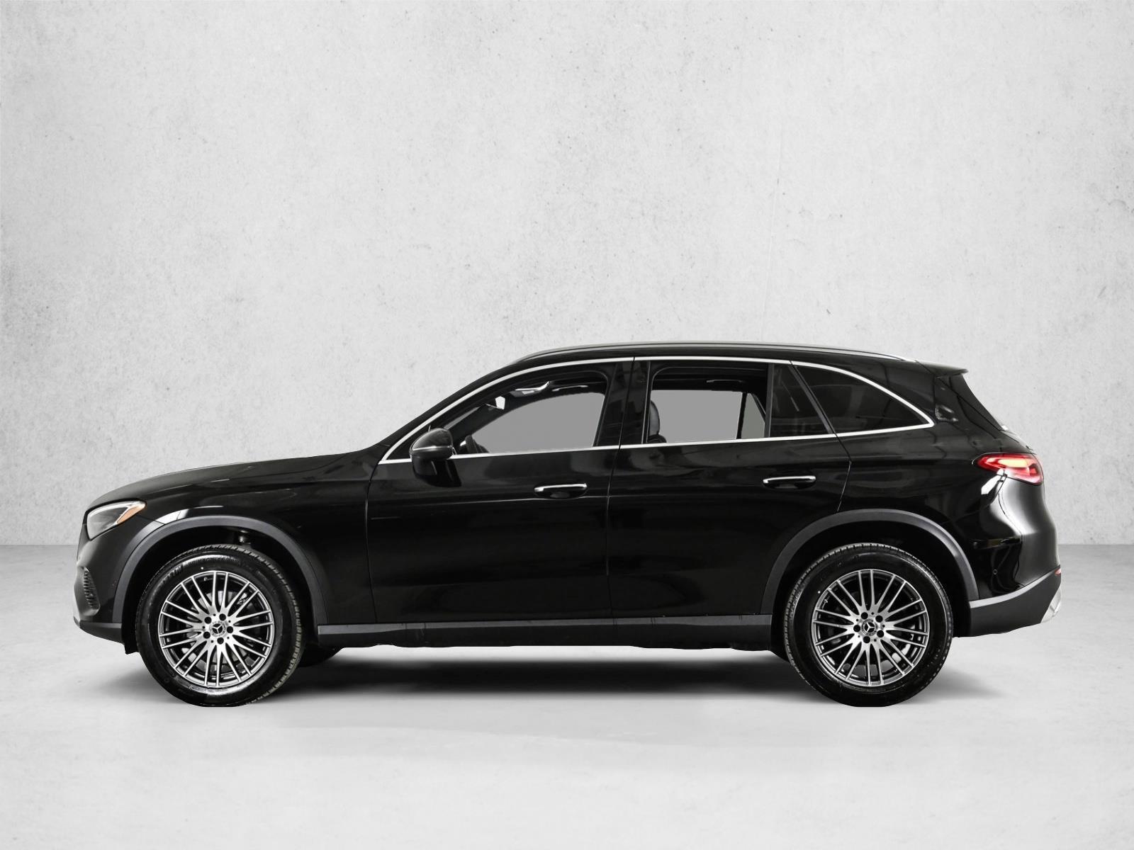 Thumbnail: 2026 Mercedes-Benz GLC - 2