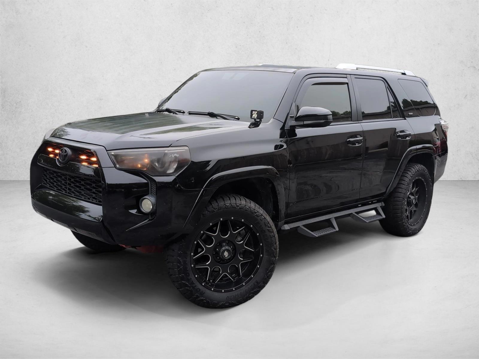 Thumbnail: 2014 Toyota 4Runner - 1