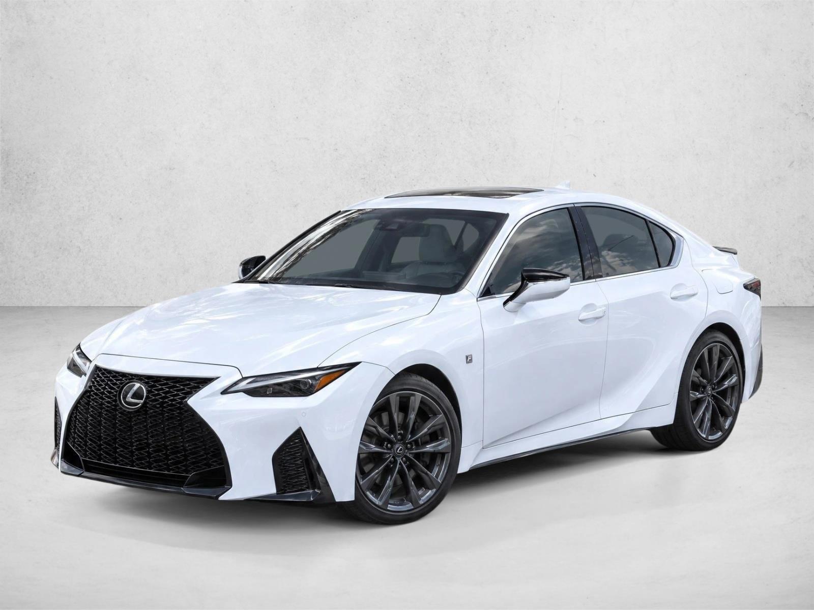 2022 Lexus IS