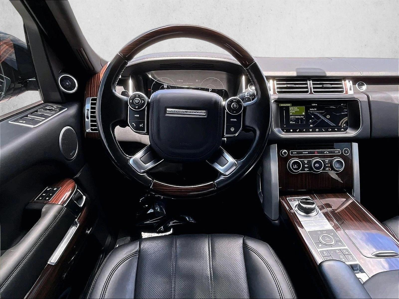 Thumbnail: 2017 Land Rover Range Rover - 3