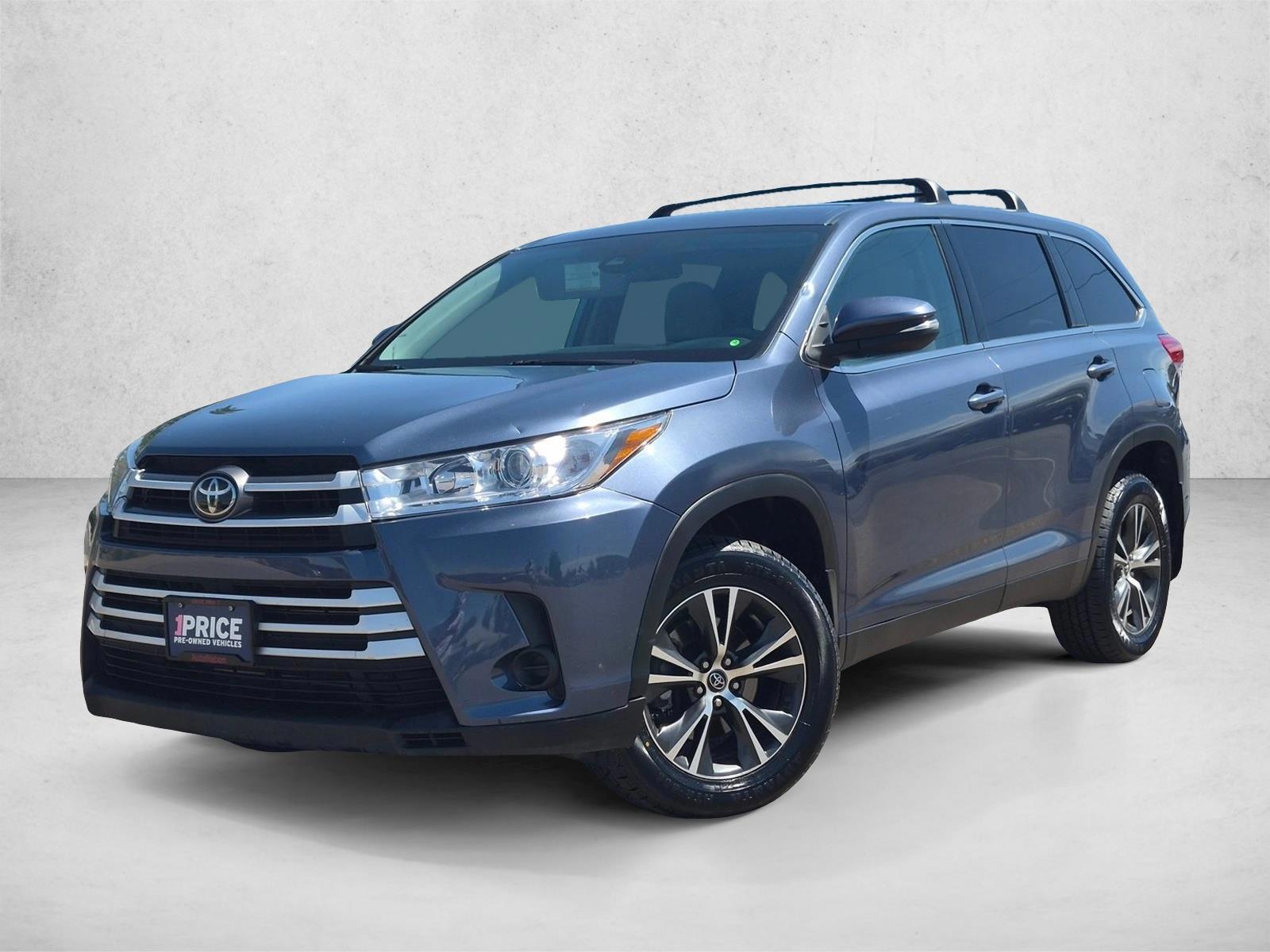 Thumbnail: 2019 Toyota Highlander - 1