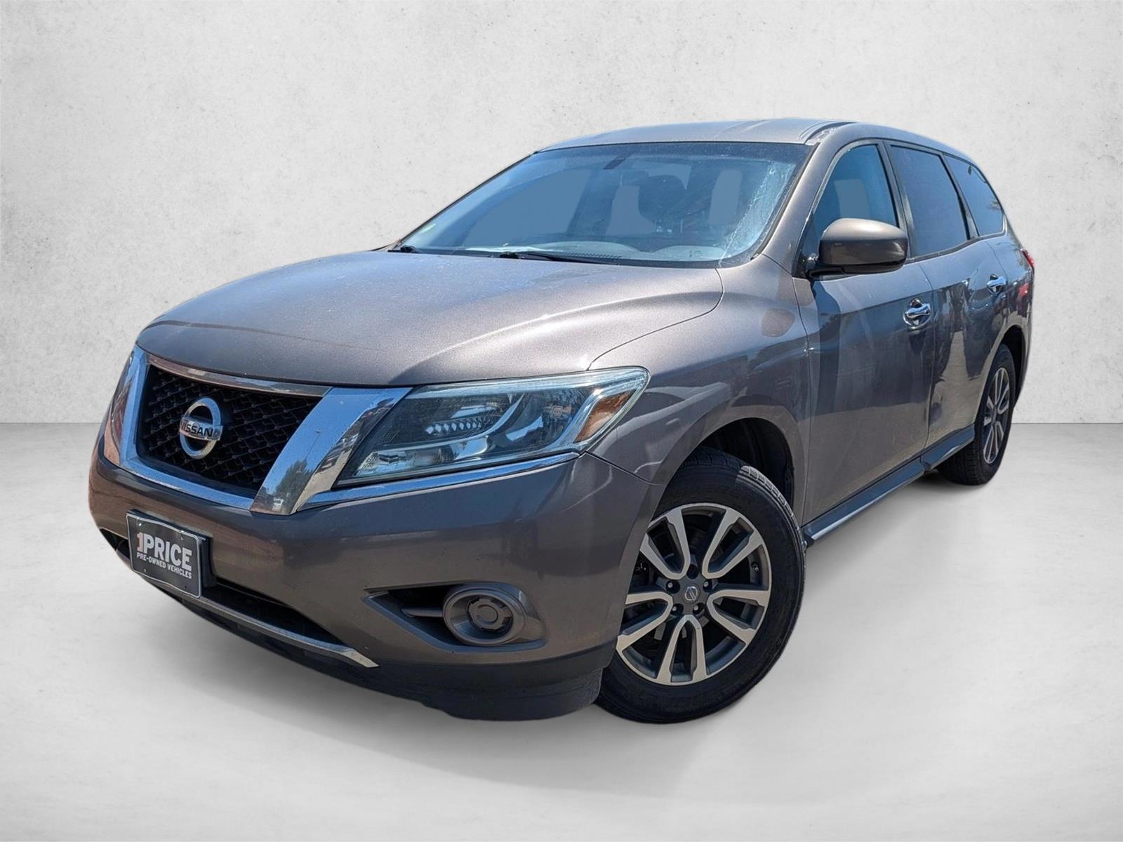 Thumbnail: 2013 Nissan Pathfinder - 1
