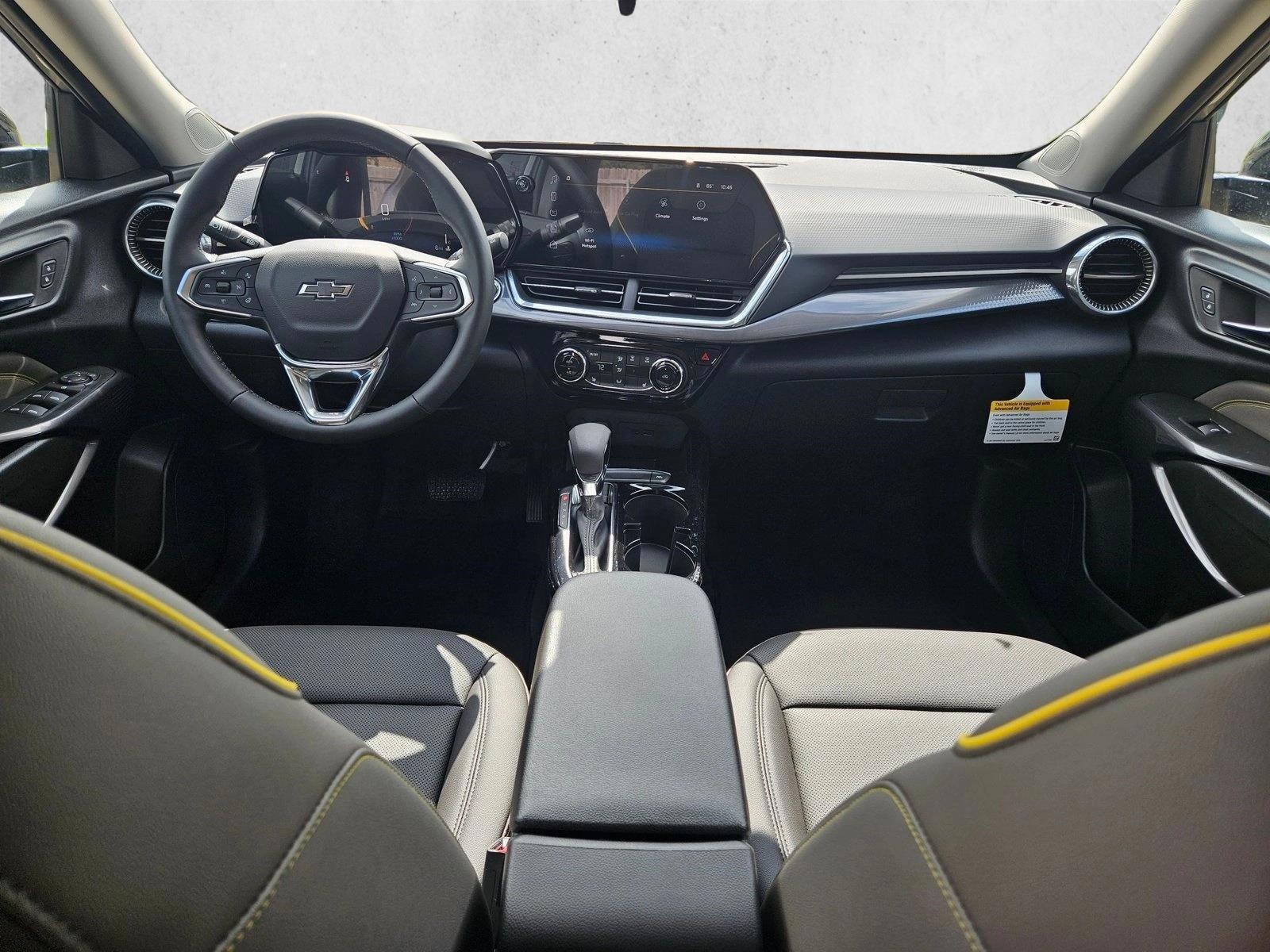 Thumbnail: 2026 Chevrolet Trax - 3
