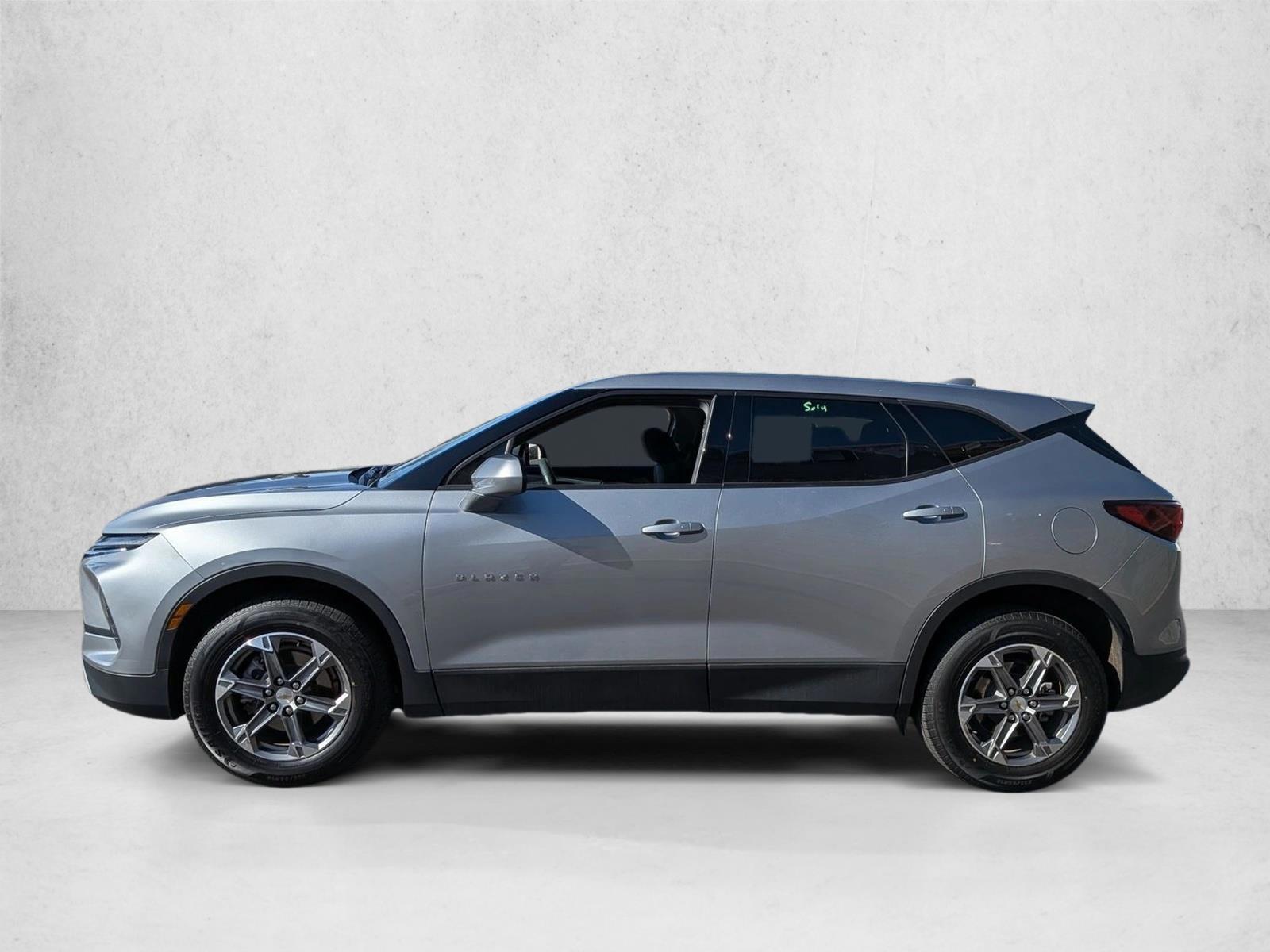 Thumbnail: 2024 Chevrolet Blazer - 2