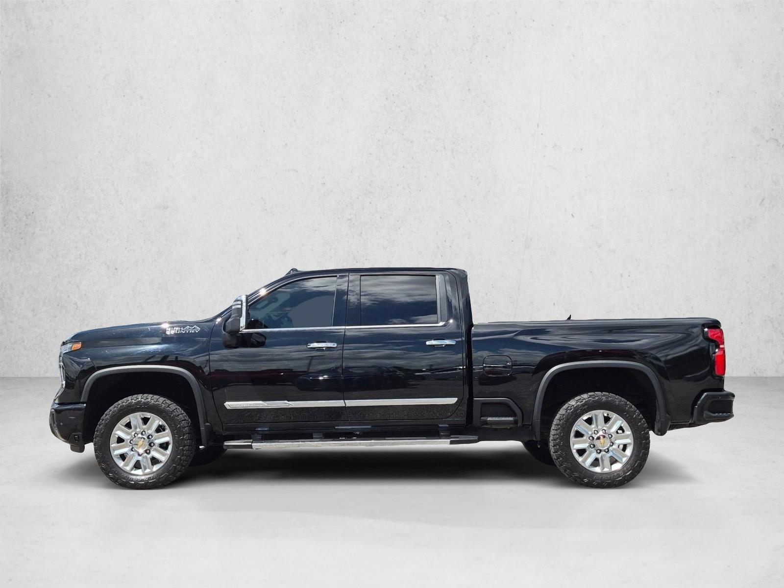 Thumbnail: 2024 Chevrolet Silverado 3500 - 2