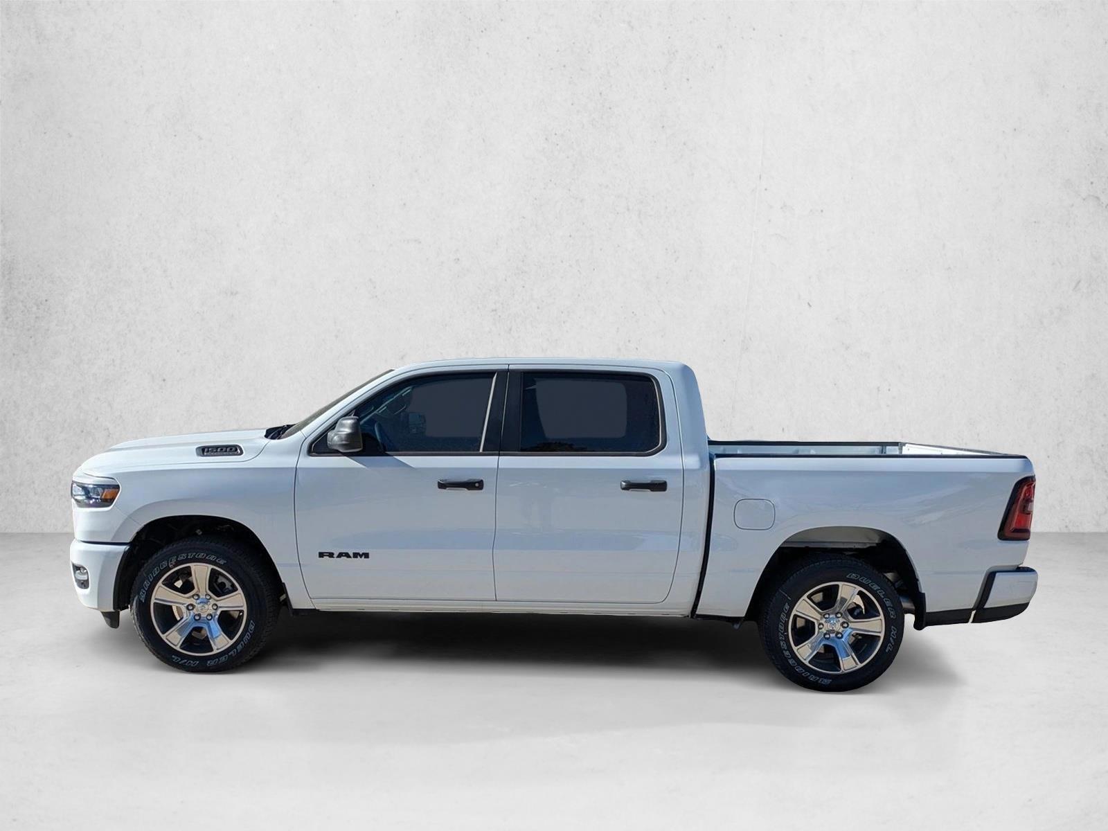 Thumbnail: 2026 RAM 1500 - 2