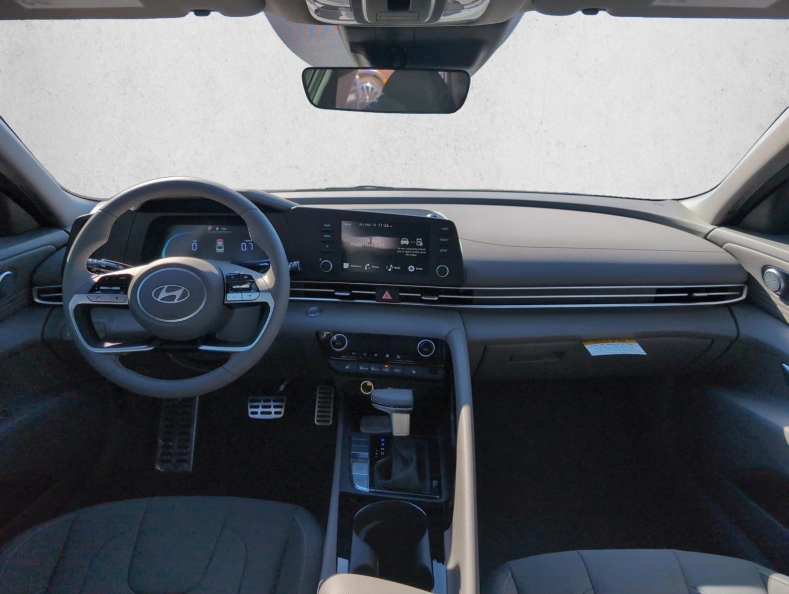 Thumbnail: 2026 Hyundai Elantra - 4