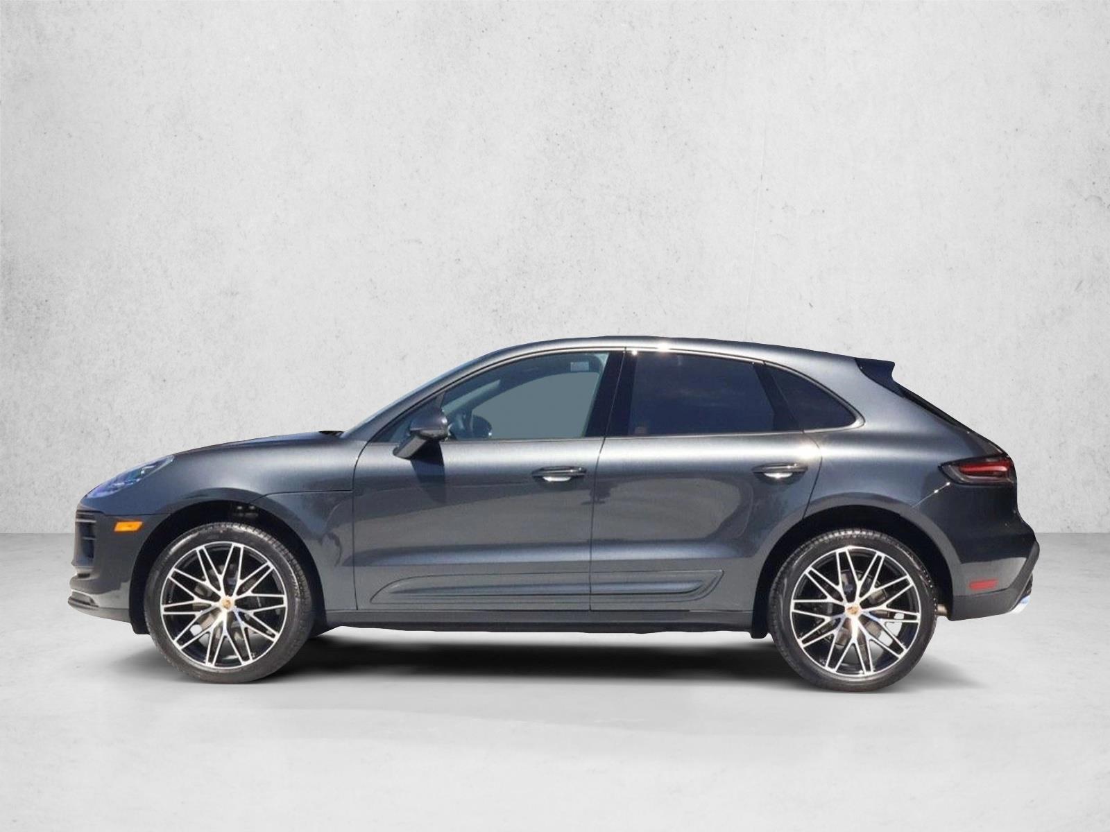 Thumbnail: 2026 Porsche Macan - 2