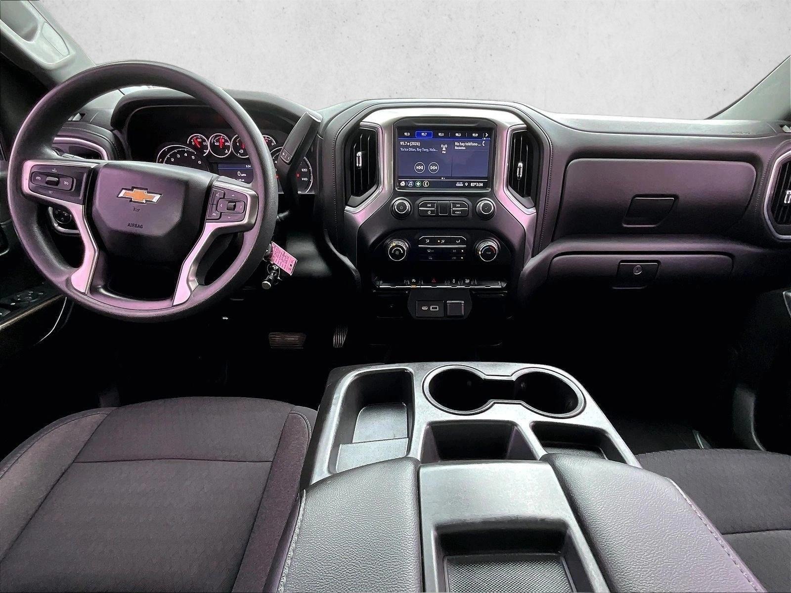 Thumbnail: 2020 Chevrolet Silverado 1500 - 4