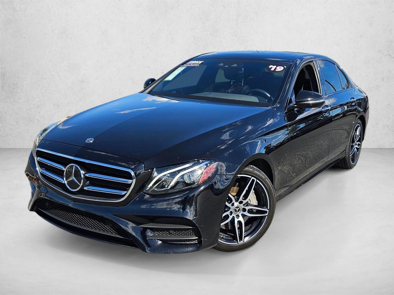 Thumbnail: 2019 Mercedes-Benz E-Class - 1