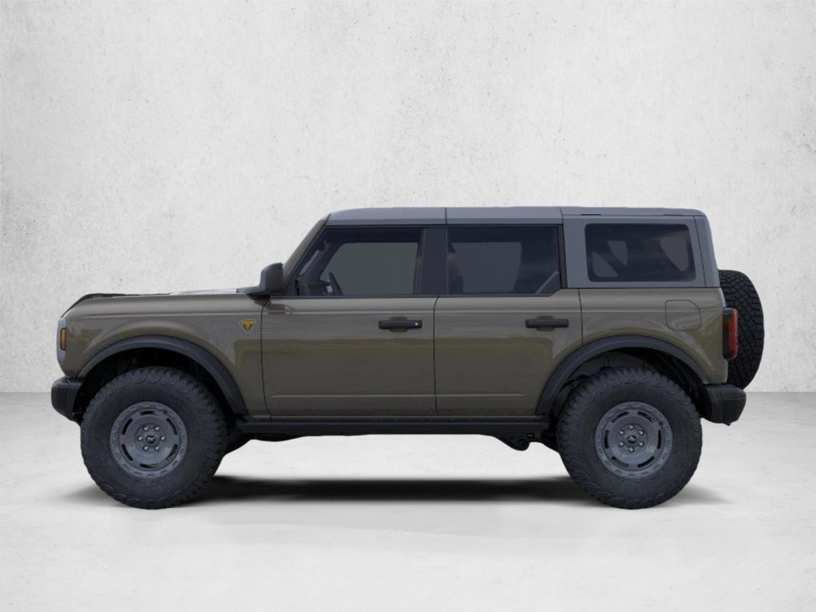 Thumbnail: 2025 Ford Bronco - 3