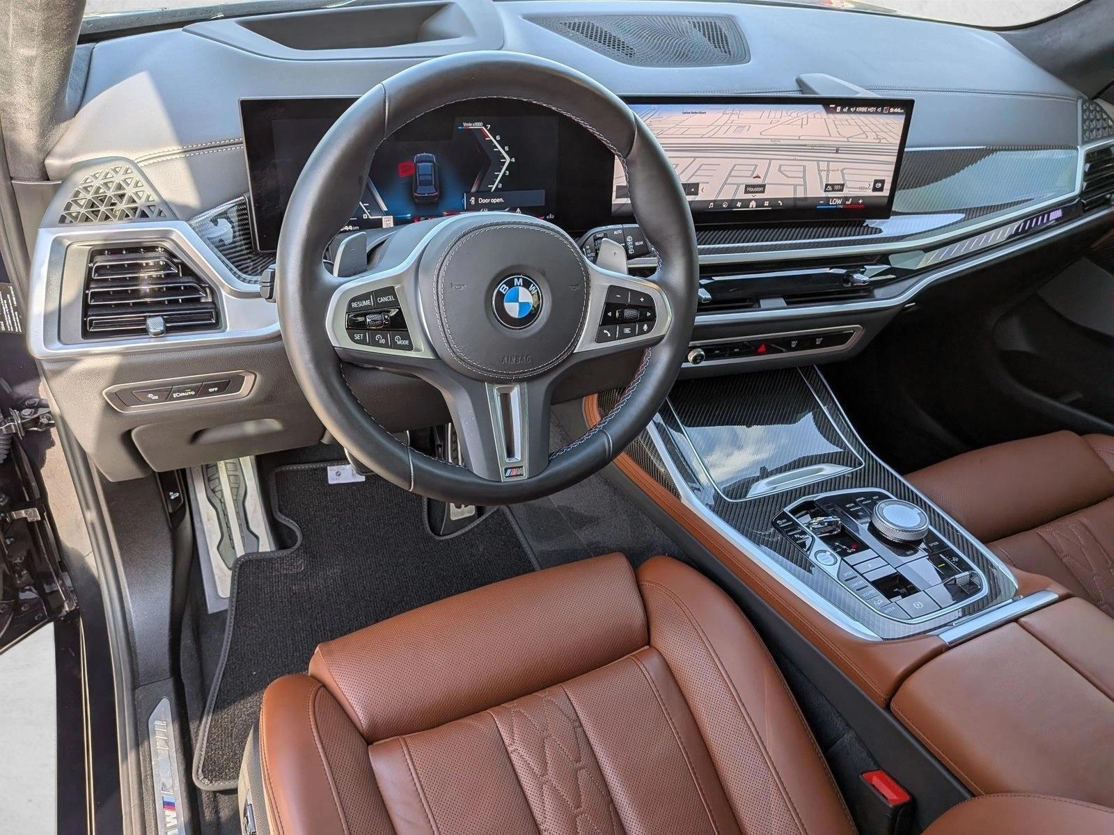 Thumbnail: 2025 BMW X7 - 3