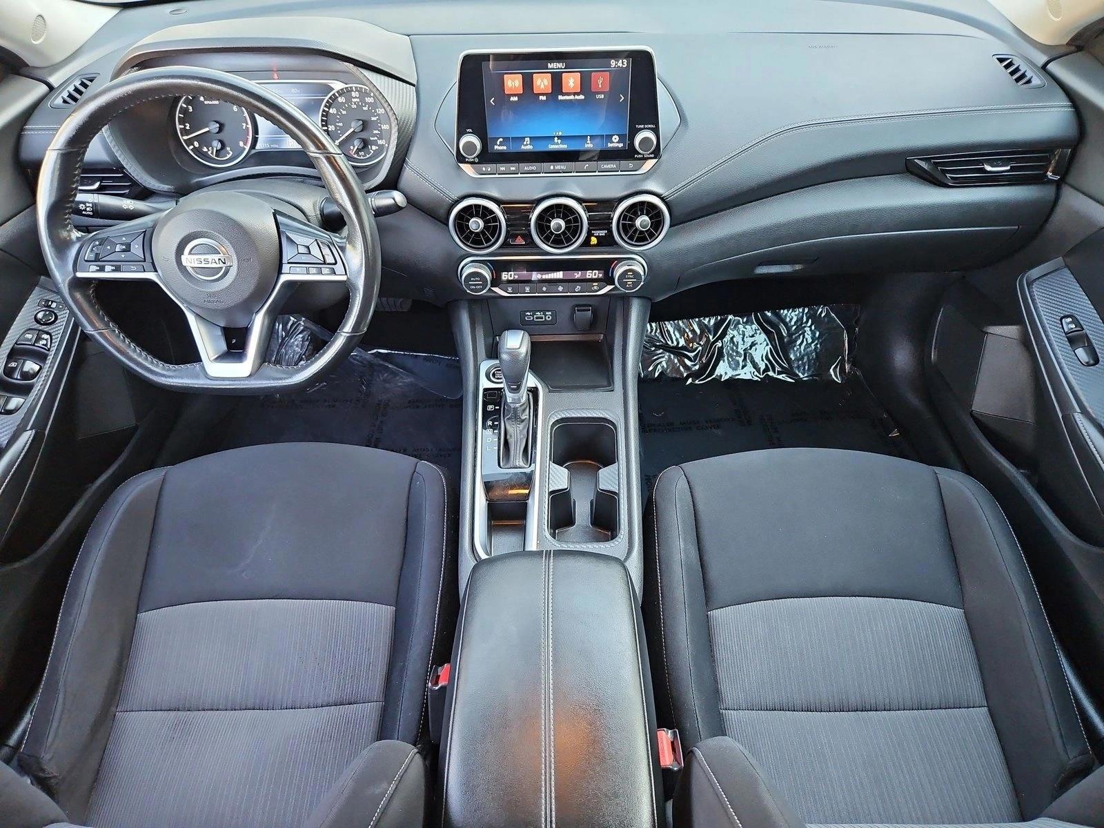 Thumbnail: 2021 Nissan Sentra - 4